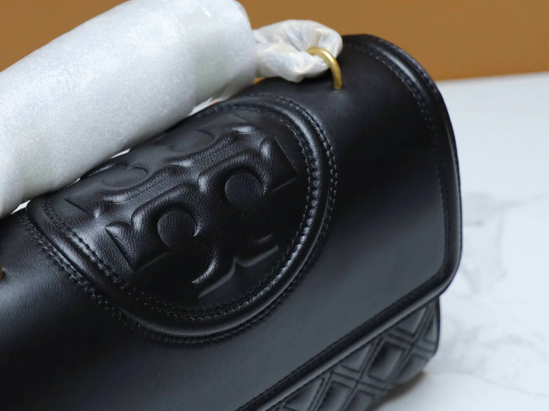 Классические Сумки Женские Chanel 17814076