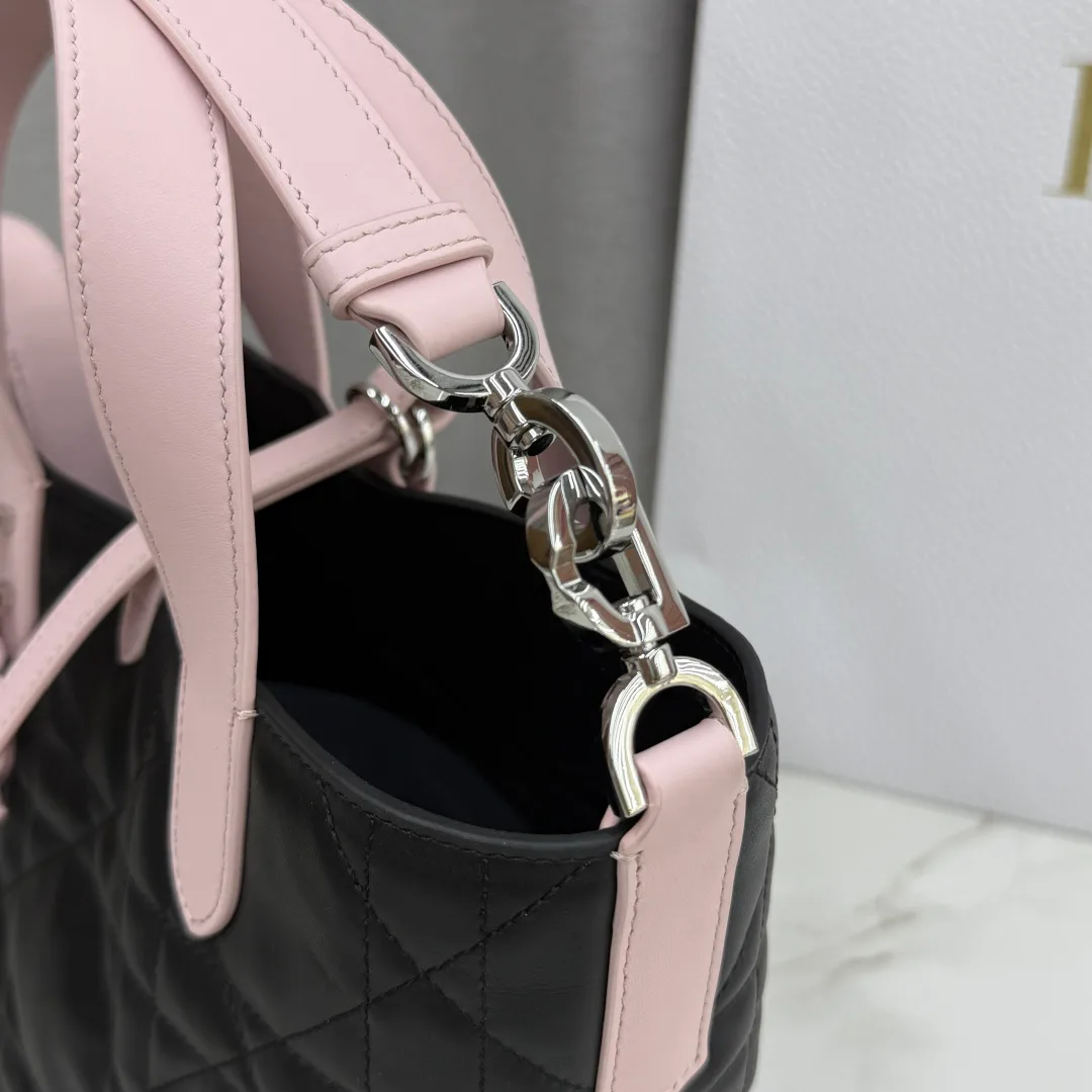 Классические Сумки Женские Christian Dior 11905689