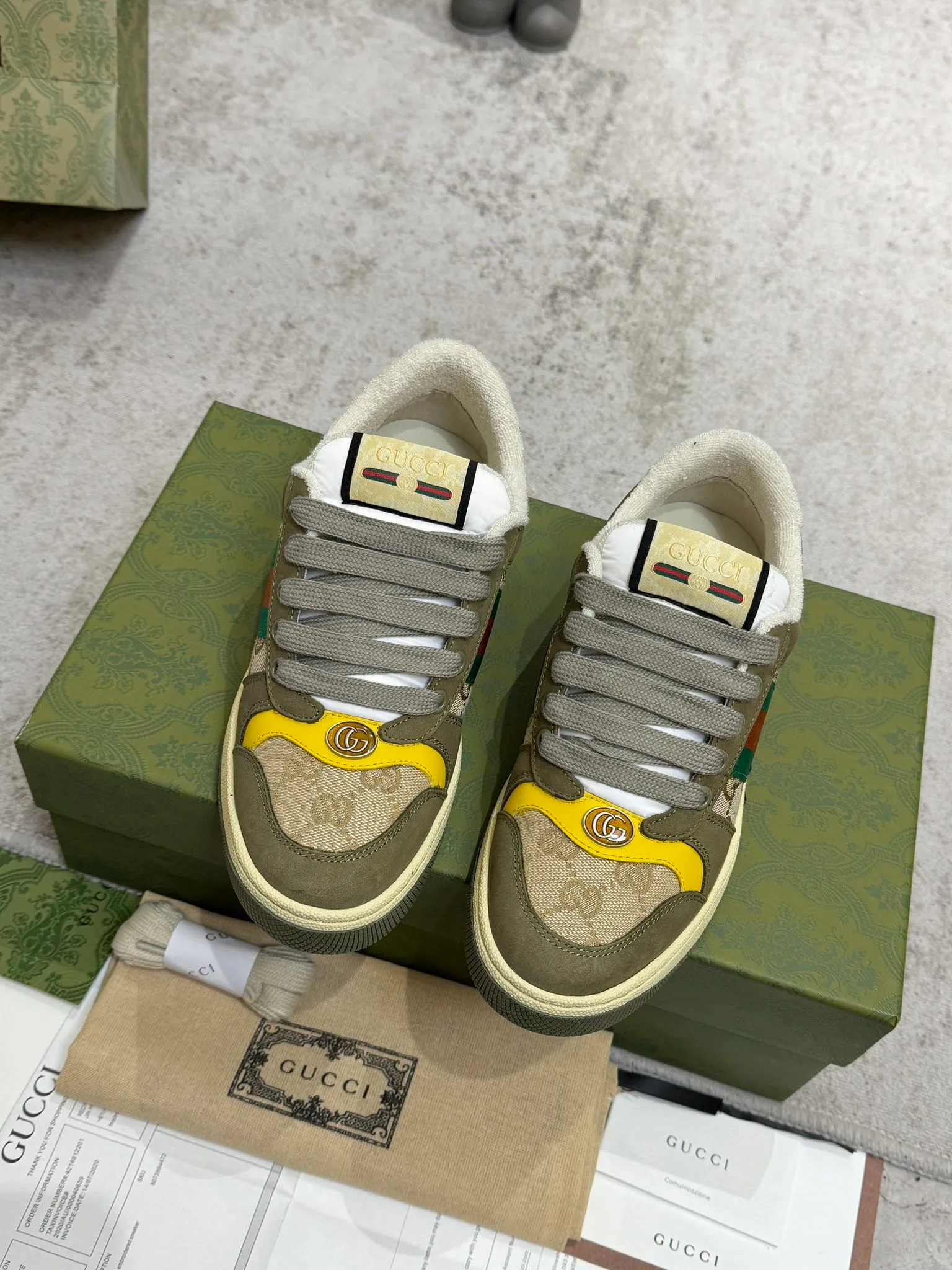 Кроссовки Женские Gucci 944956
