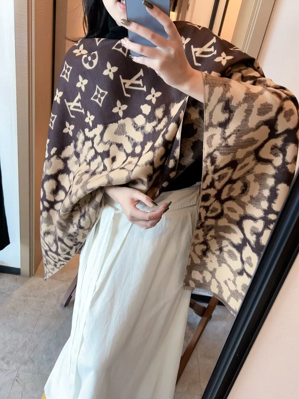 Шарфы Louis Vuitton 1973603