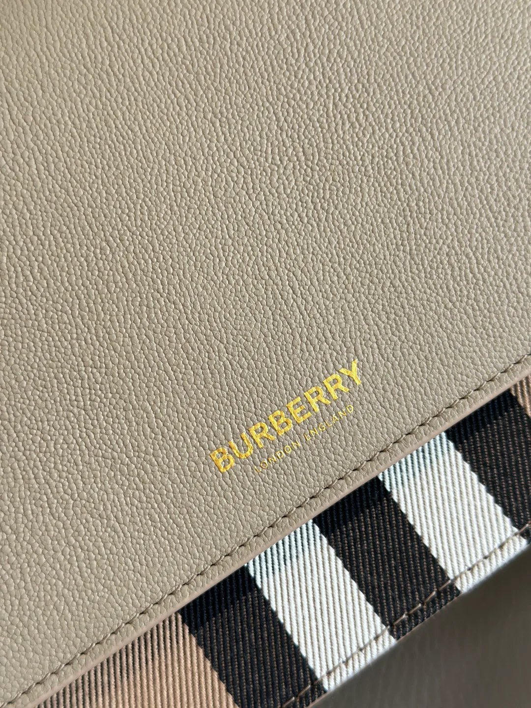 Сумки На Ремне Женские Burberry 5063056