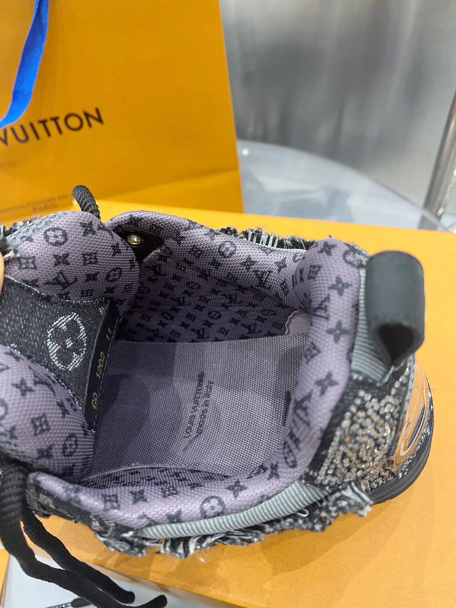 Кроссовки Мужские Louis Vuitton 1141913