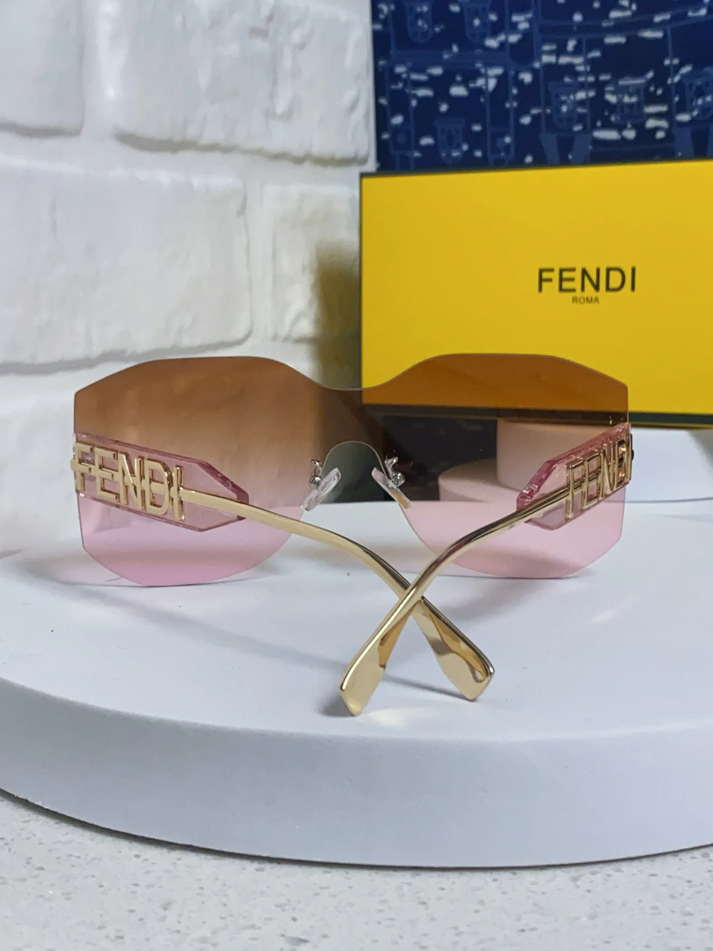 Очки Fendi 13135717