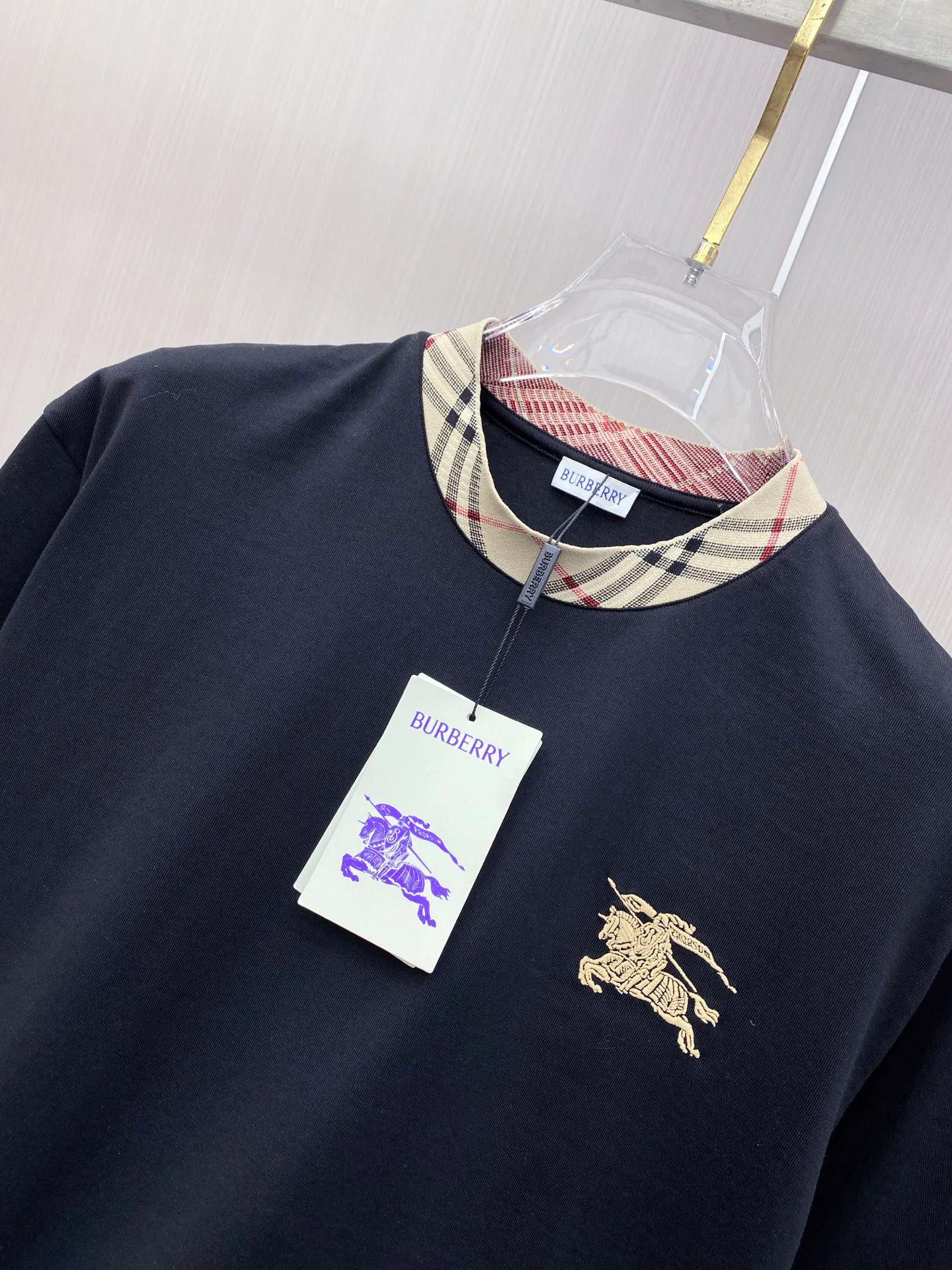 Футболки Женские Burberry 11528574