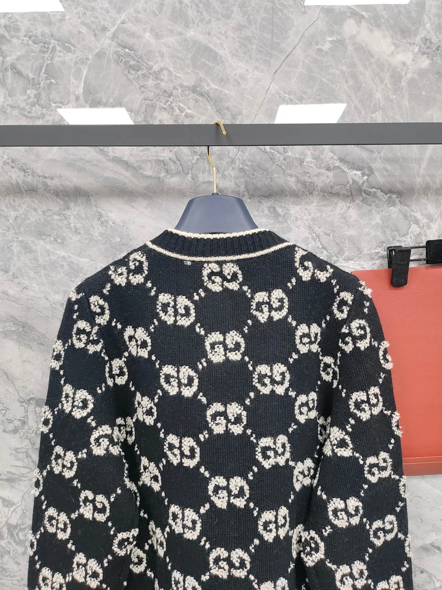 Джемперы И Свитеры Женские Gucci 18743566