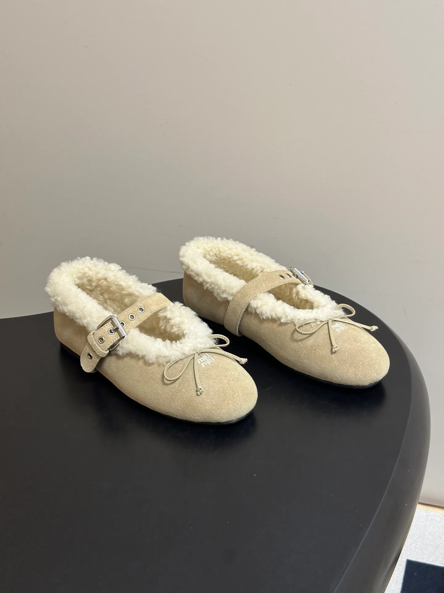 Балетки Женские Miu Miu 18048974