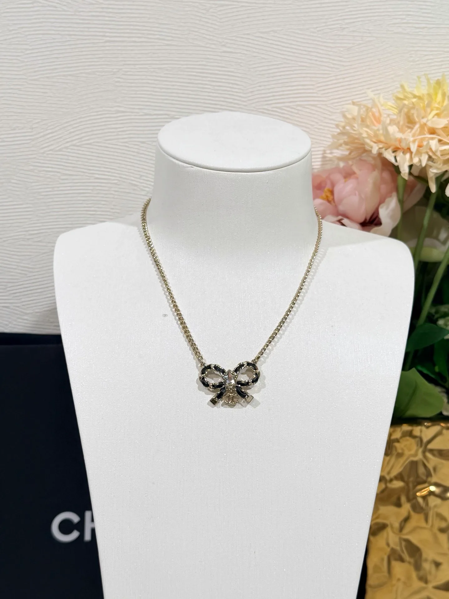Бижутерия Chanel 18241949