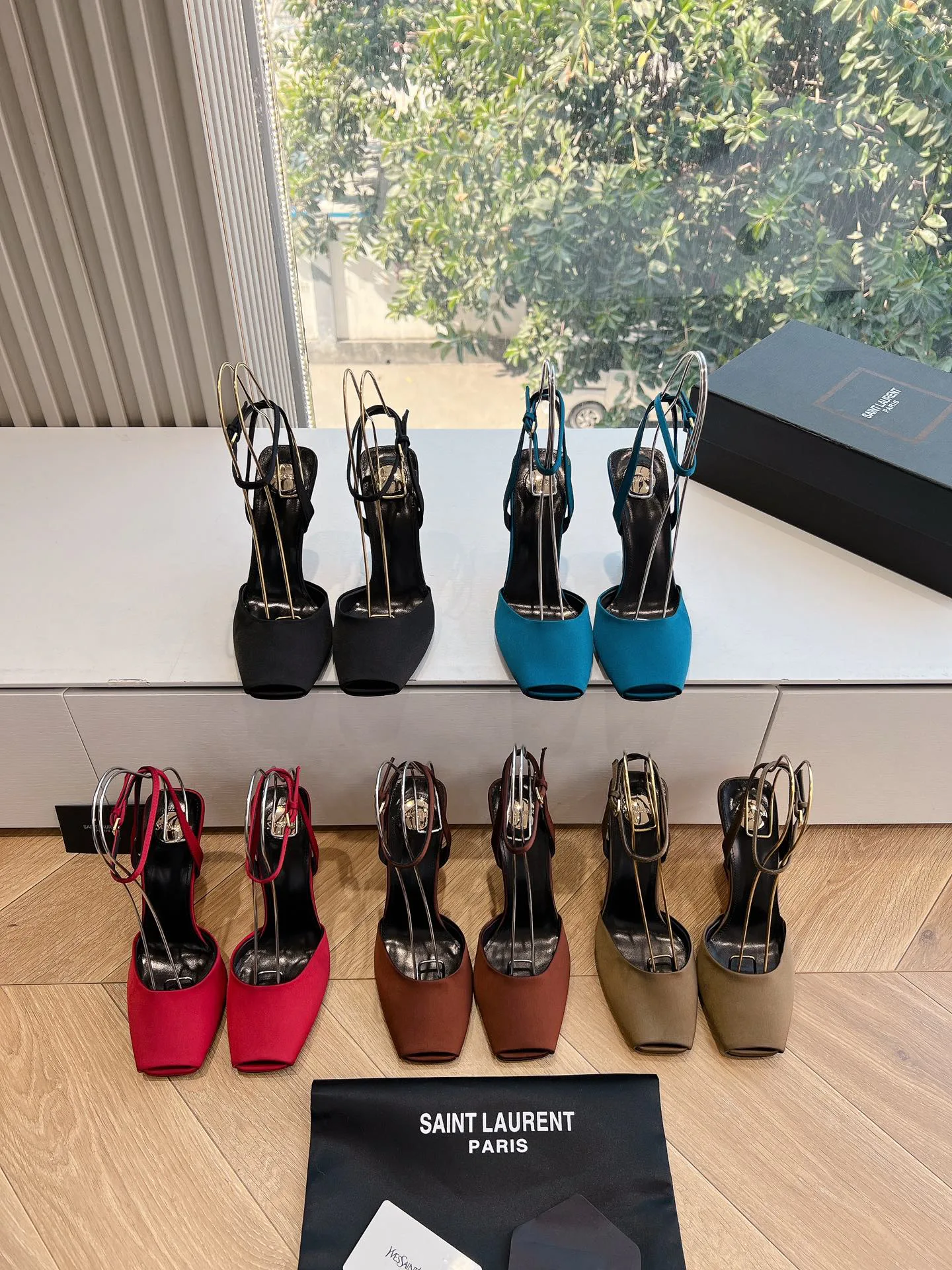 Босоножки Женские Saint Laurent