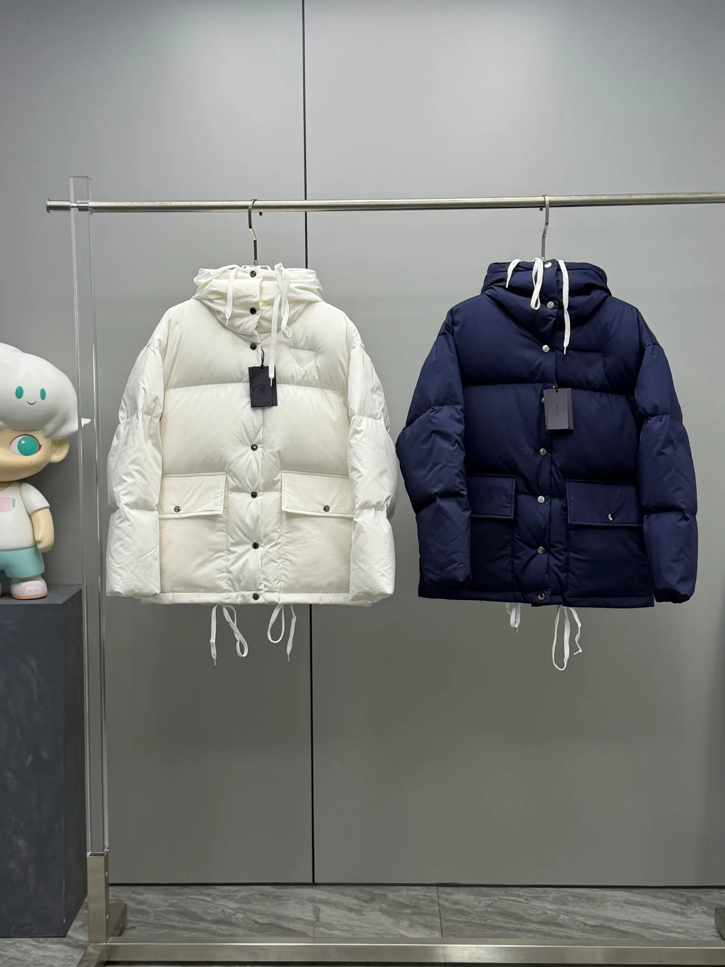 Куртки И Пуховики Женские Prada 284352