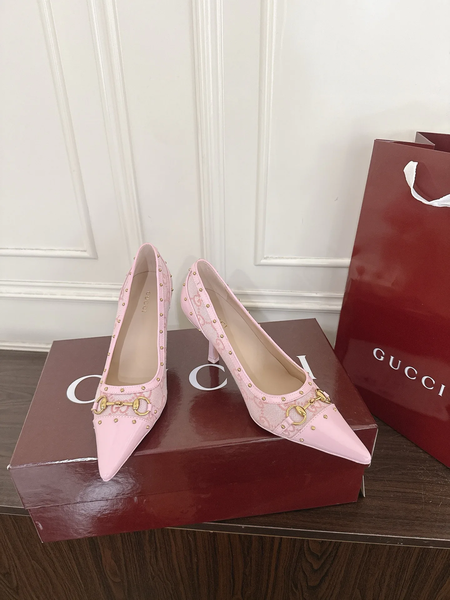 Туфли Женские Gucci 18135609