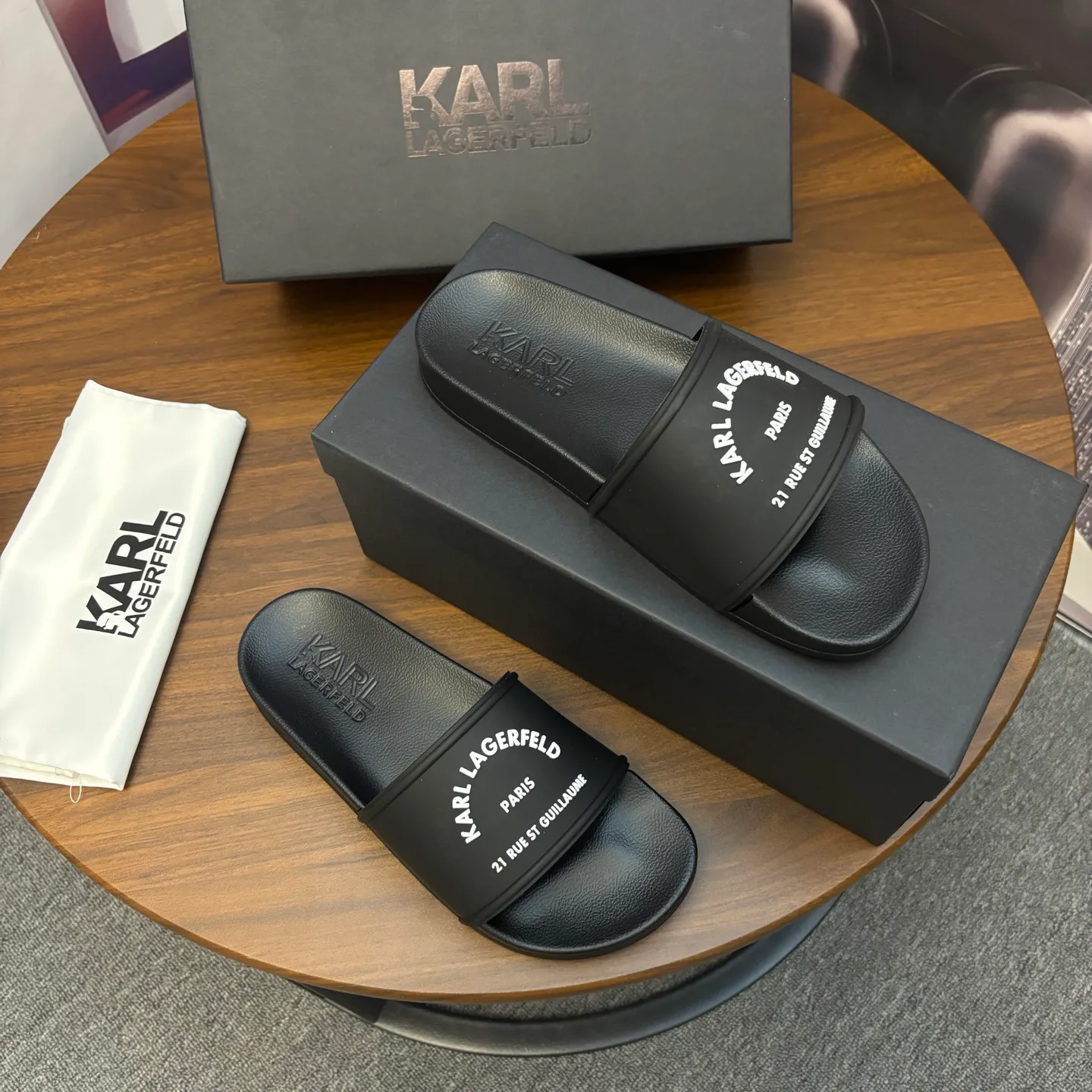 Шлепанцы Женские Karl Lagerfeld 11001533