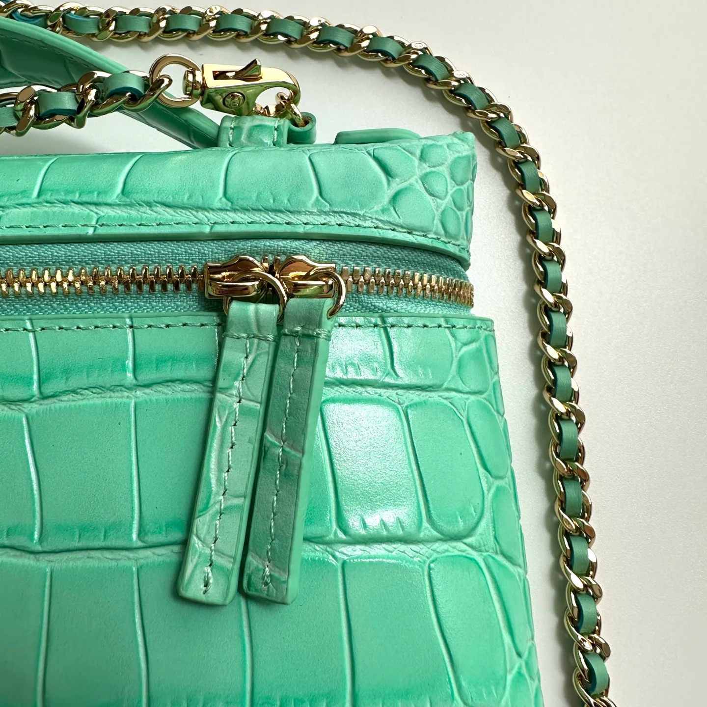 Классические Сумки Женские Chanel 17498625