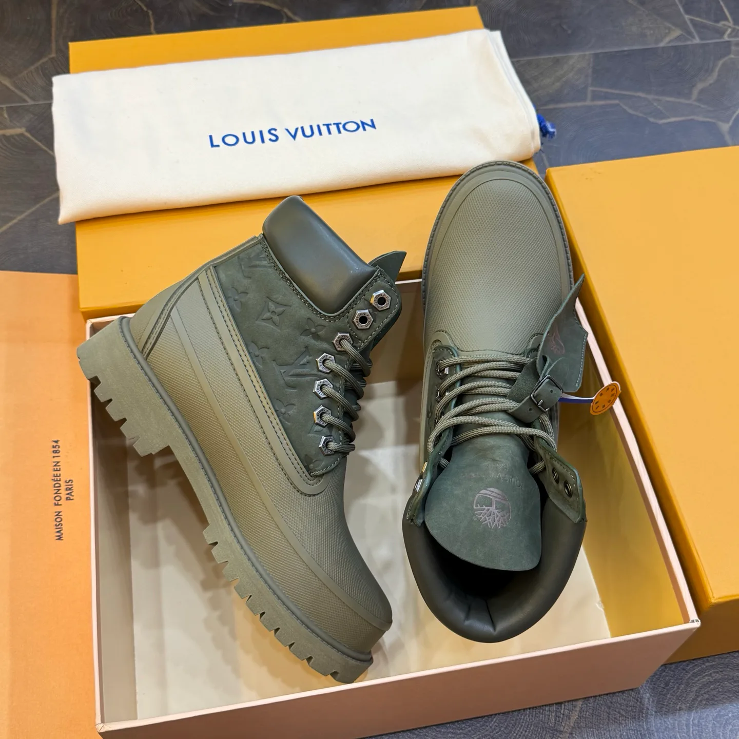 Ботинки Мужские Louis Vuitton 18267073