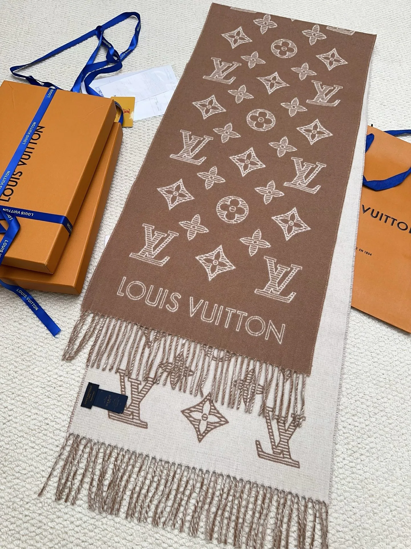 Шарфы Louis Vuitton 18275093