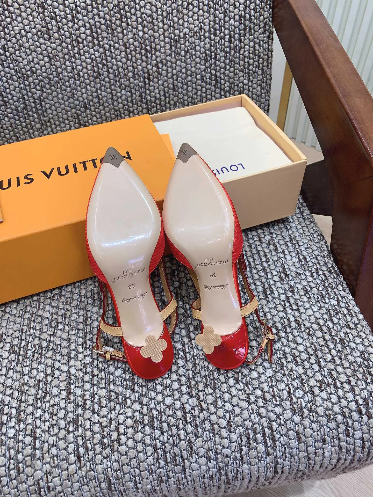 Туфли Женские Louis Vuitton 1834493