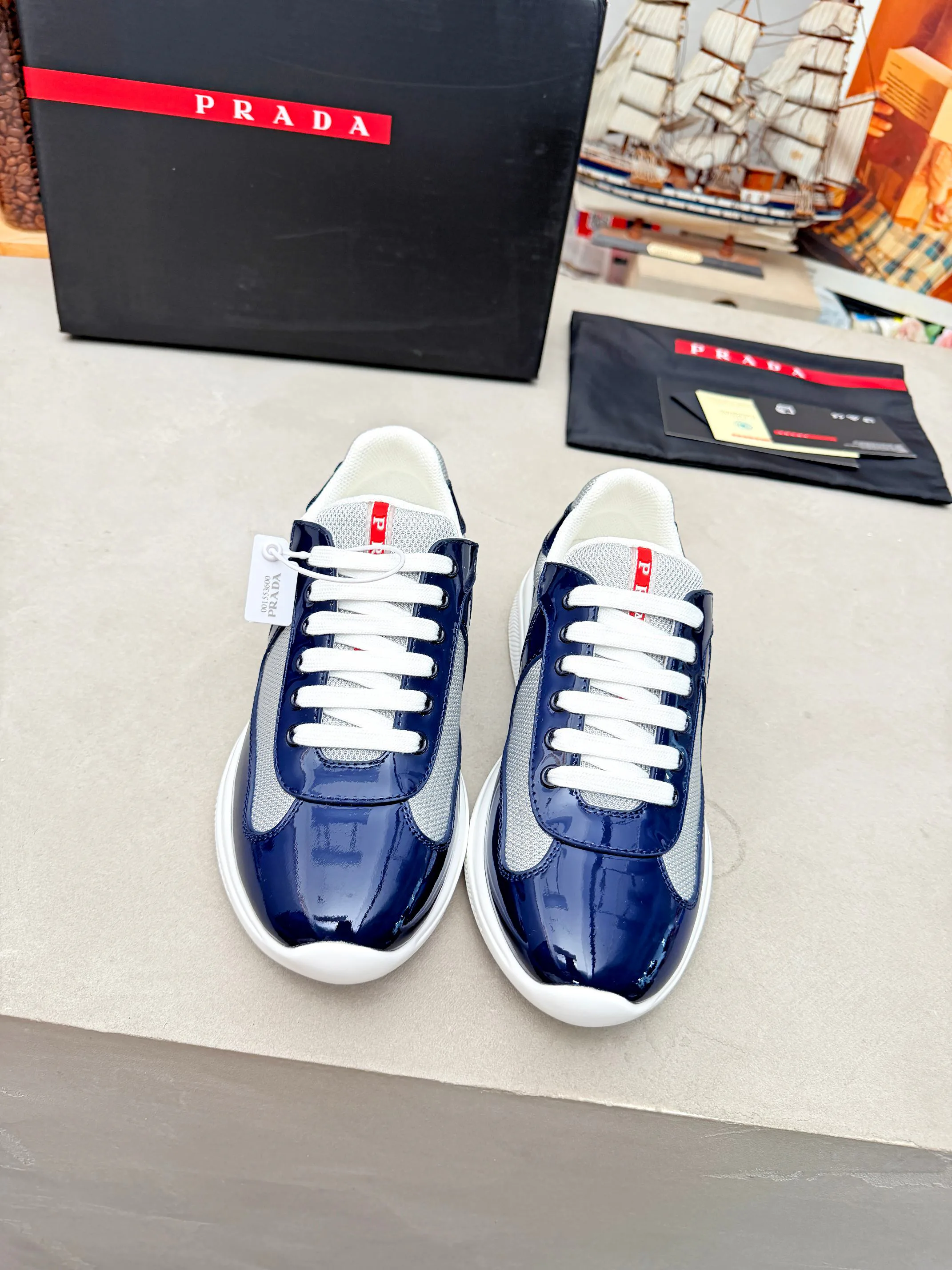 Кроссовки Женские Prada 17704076