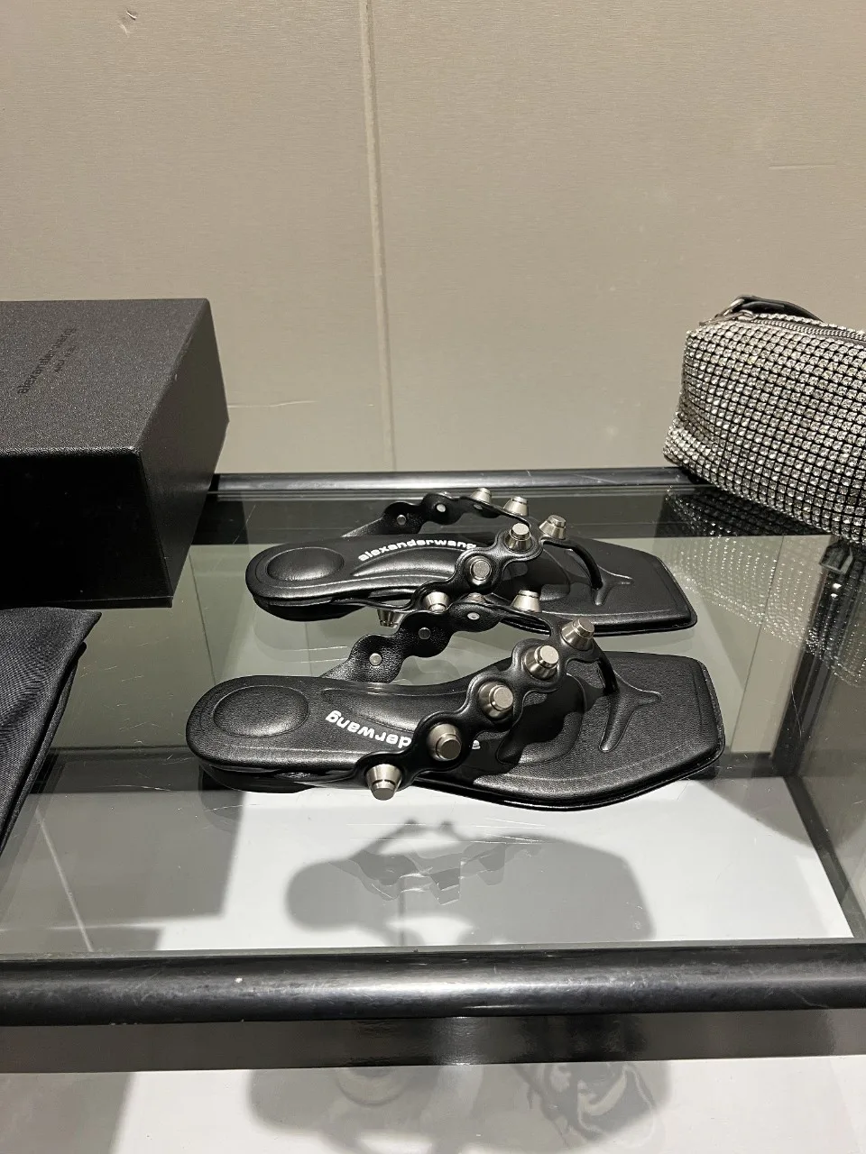 Шлепанцы Женские Alexander Wang 13401295