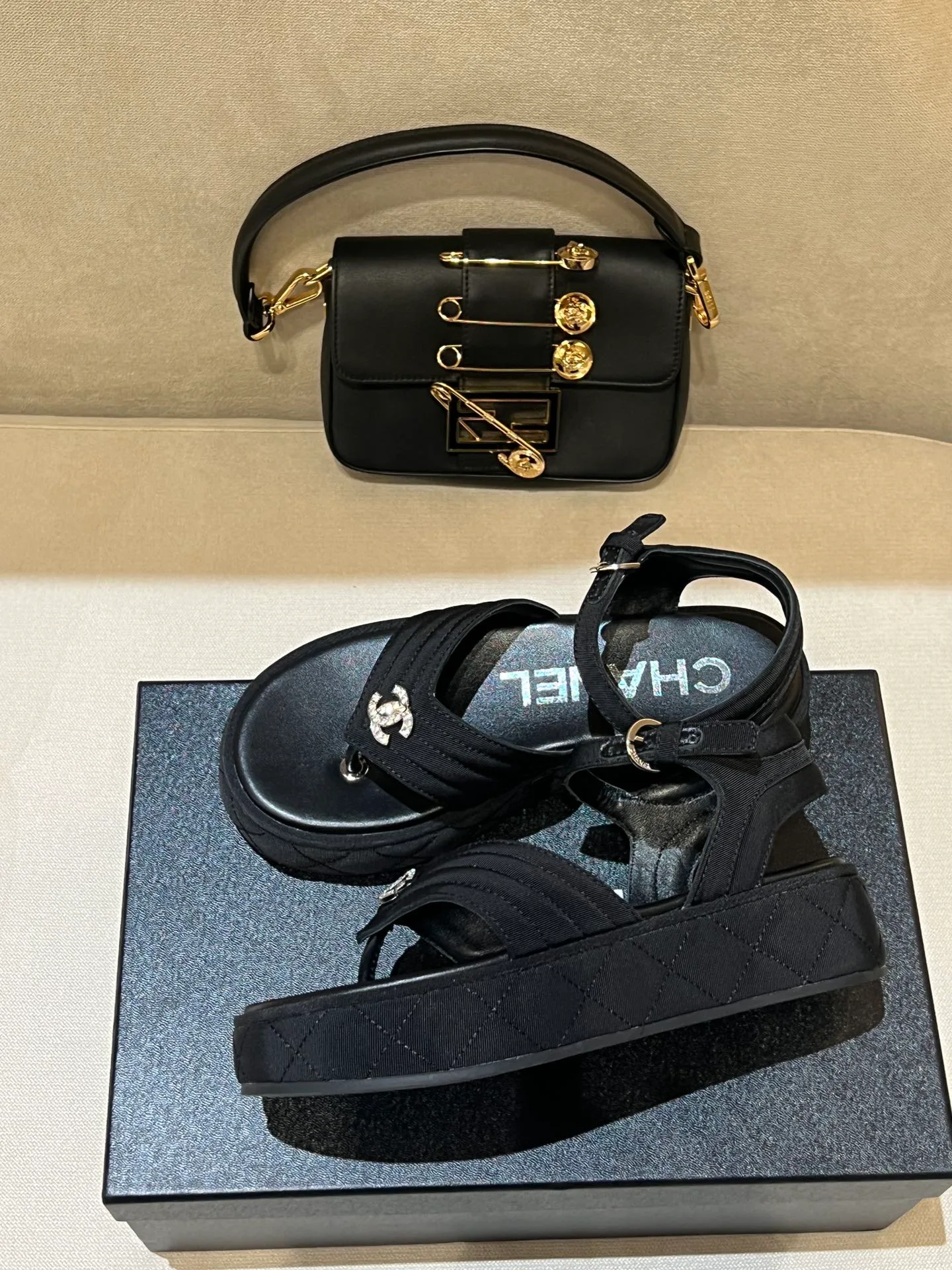 Сандалии Женские Chanel 15501