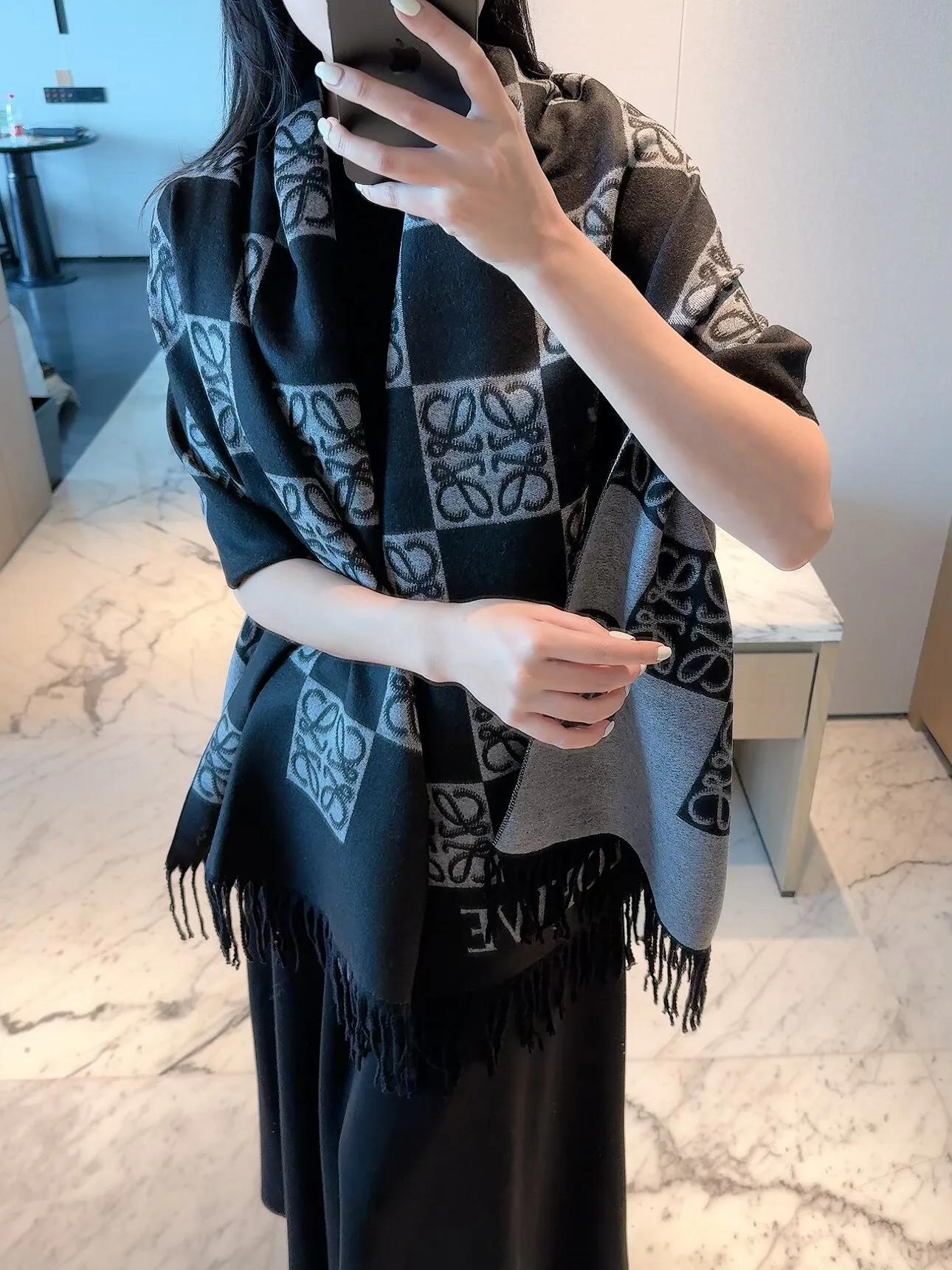 Шарфы Loewe 18003003