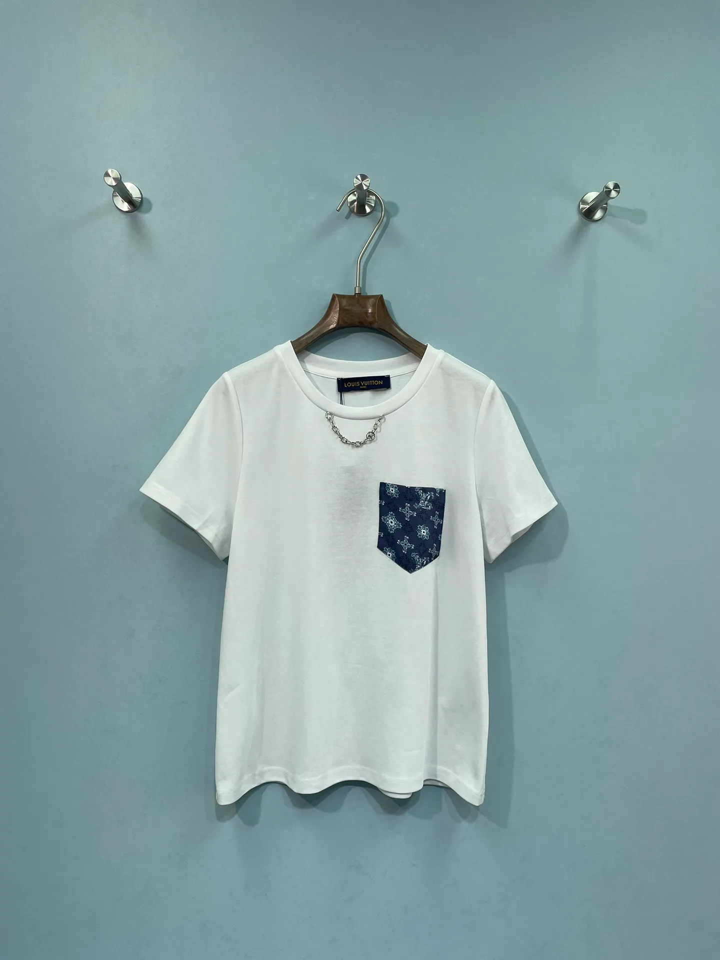 Костюмы Женские Louis Vuitton 12957172