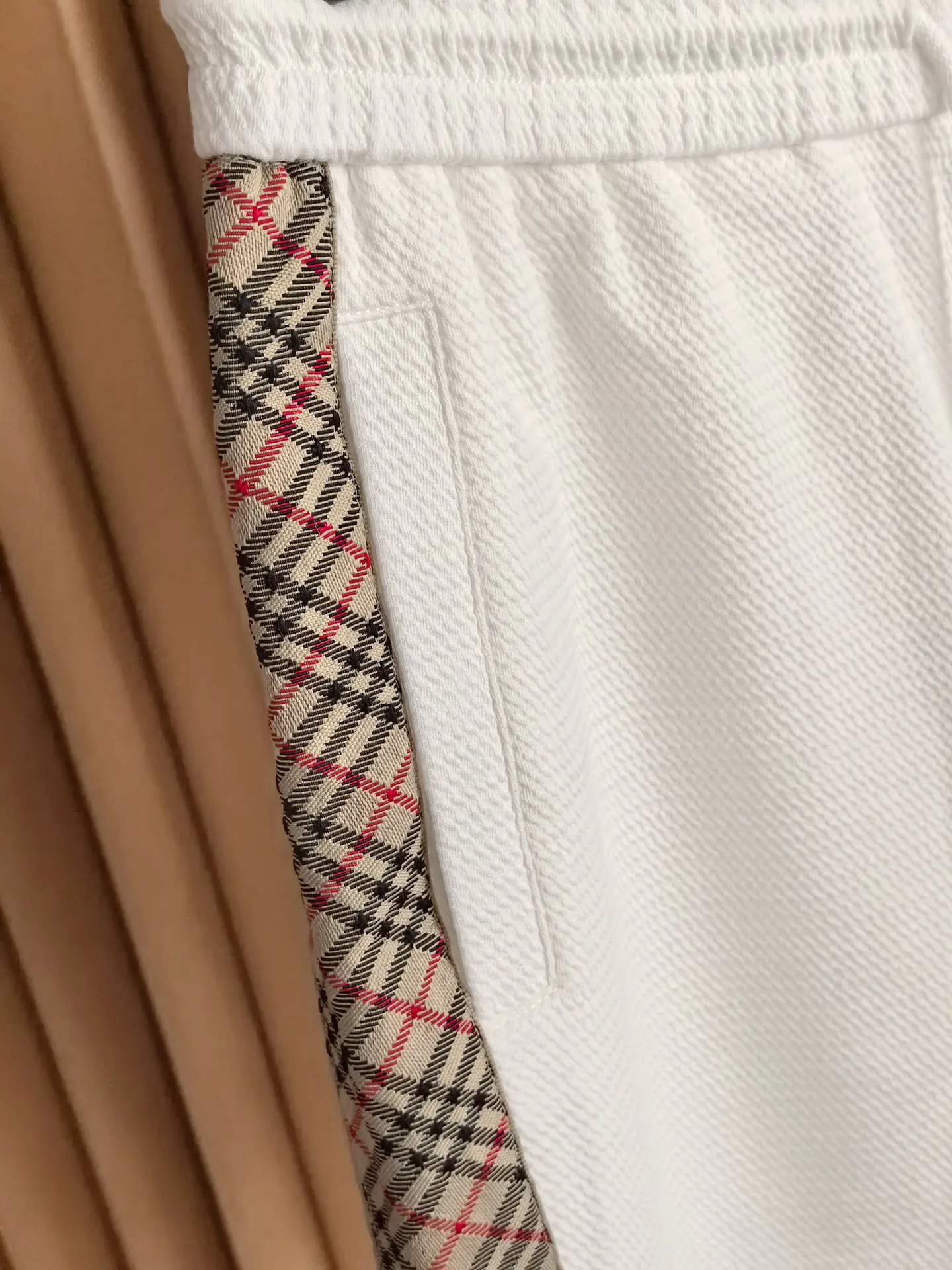 Шорты Мужские Burberry 13182468