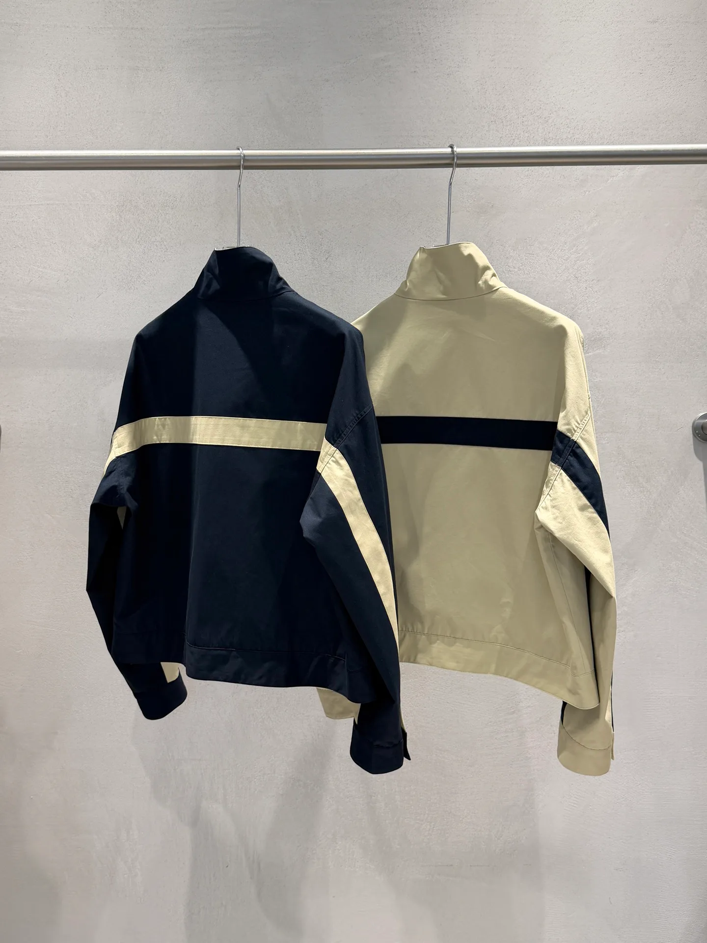 Куртки И Пуховики Женские Saint Laurent 17938161