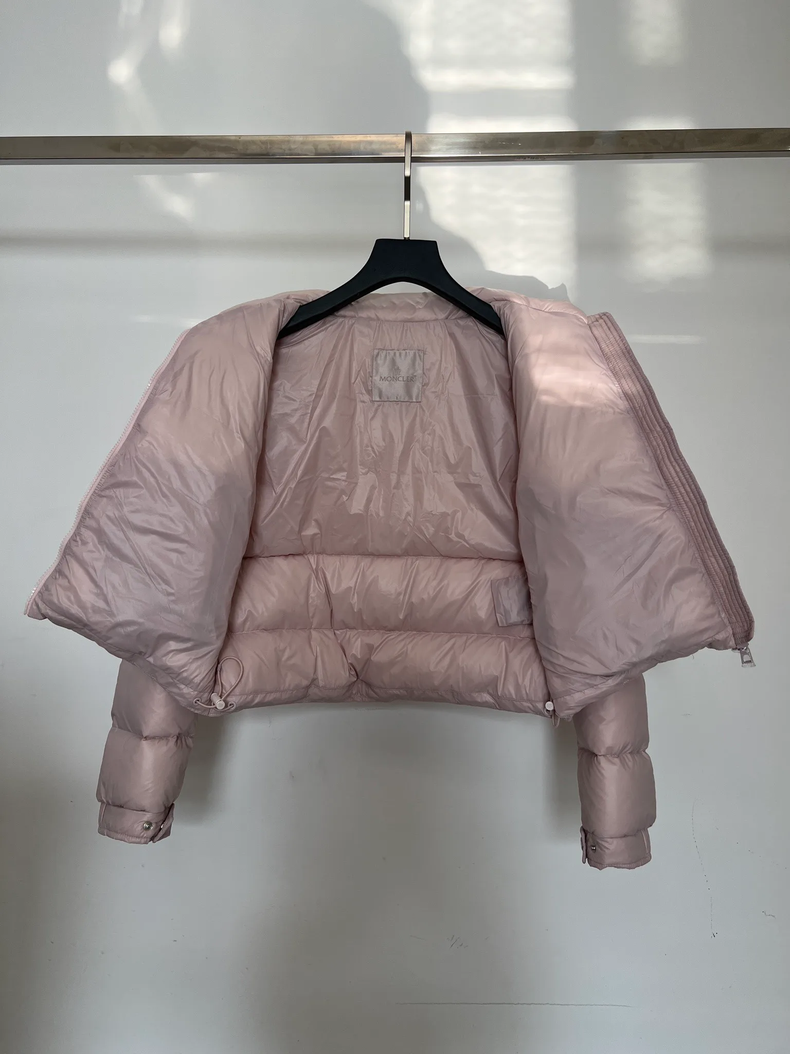 Куртки И Пуховики Женские Moncler 18416133