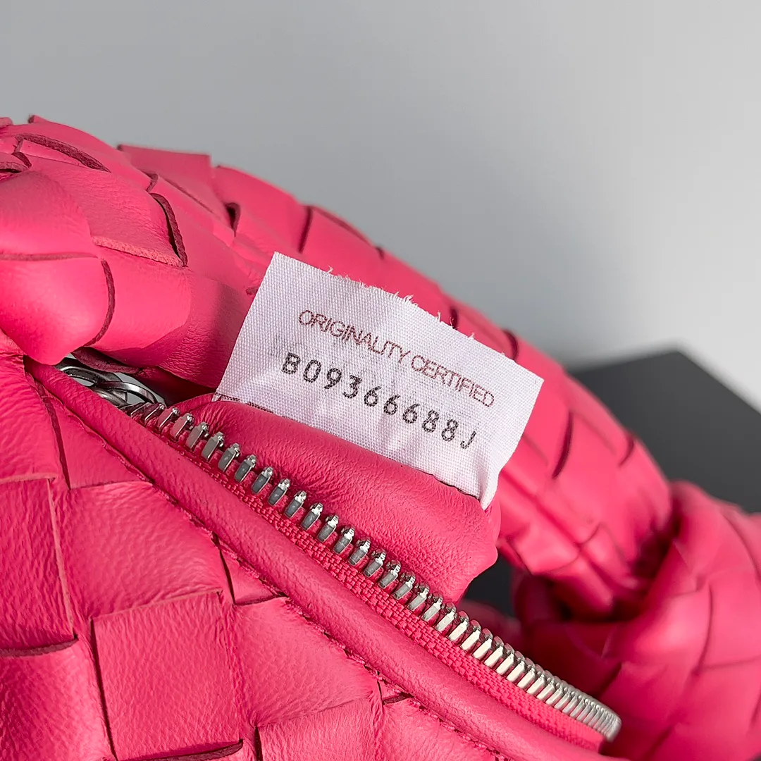 Клатчи Женские Bottega Veneta 645710
