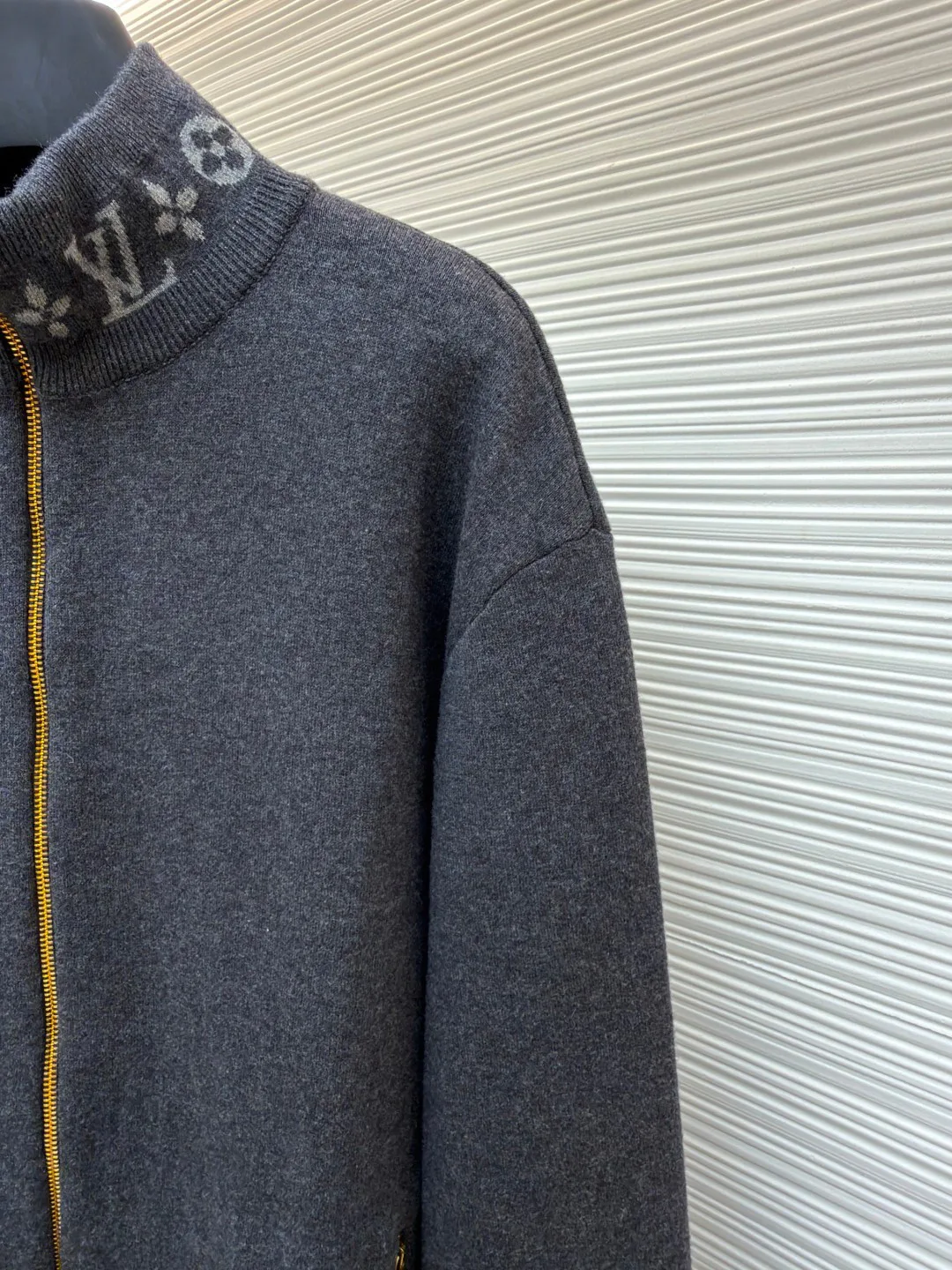 Куртки Женские Louis Vuitton 412893