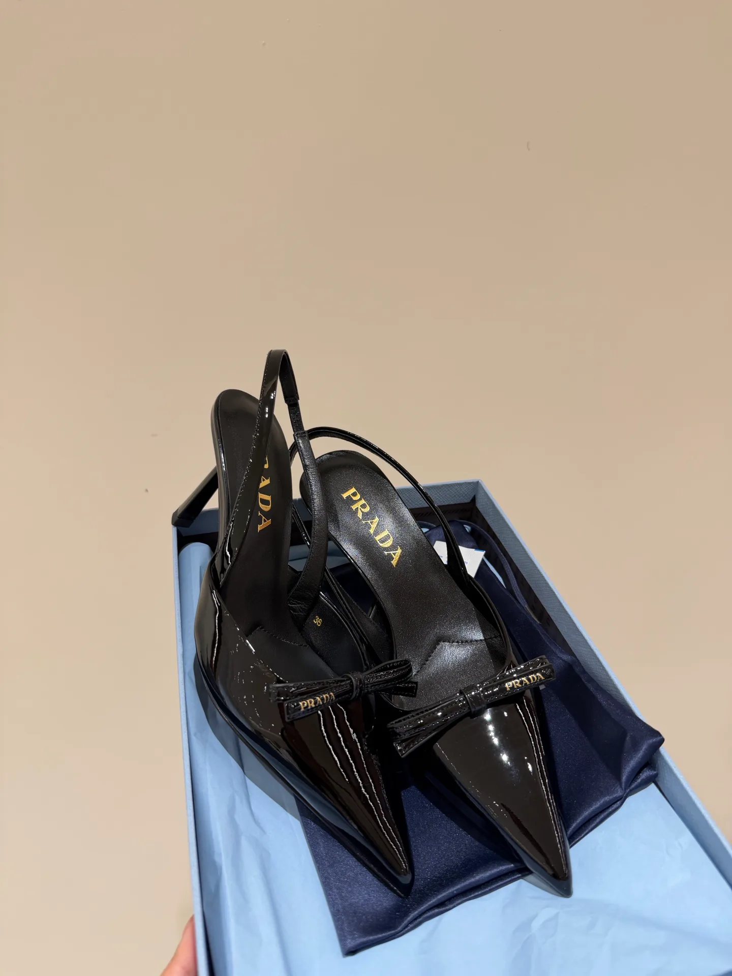 Босоножки Женские Prada 11685918