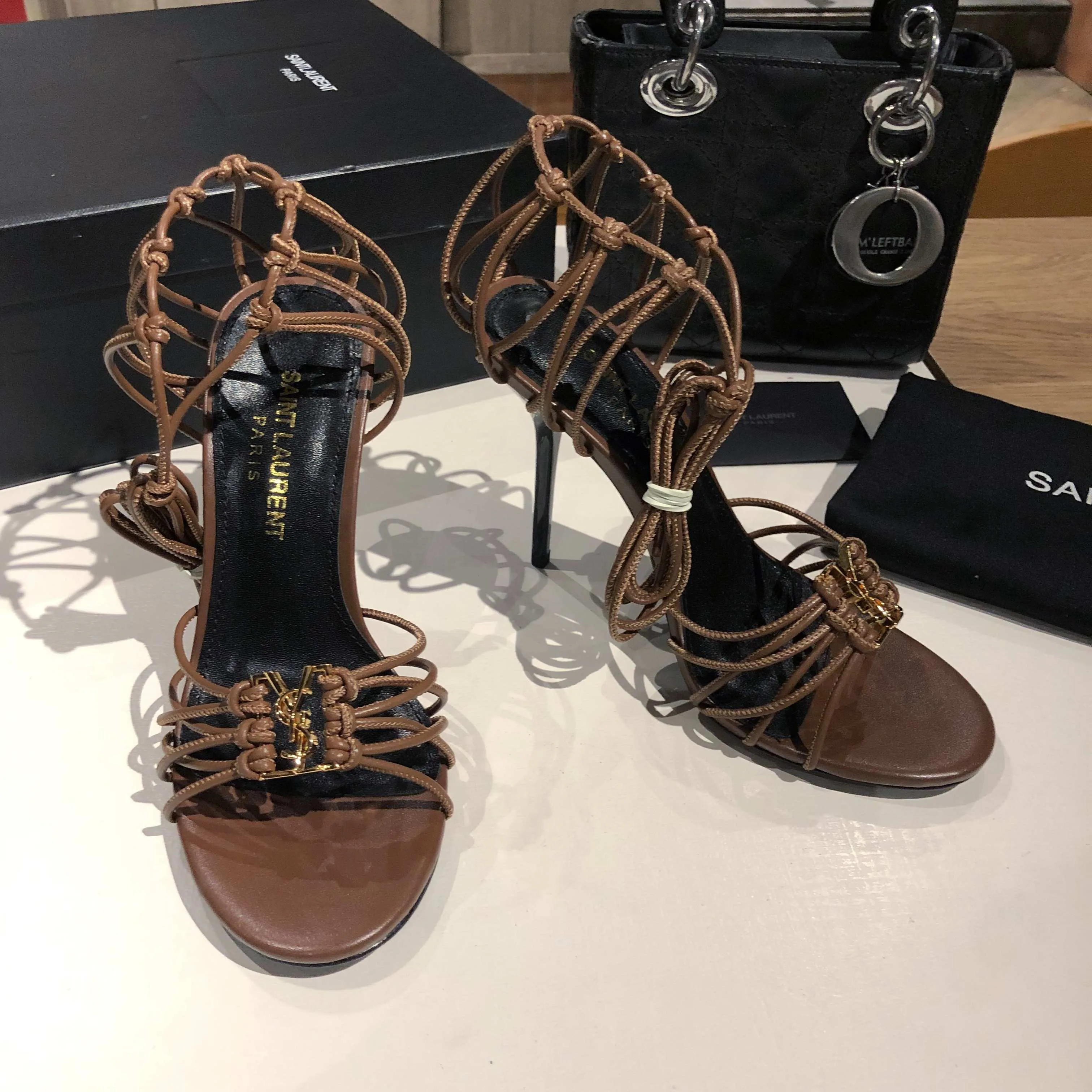 Босоножки Женские Saint Laurent 35776