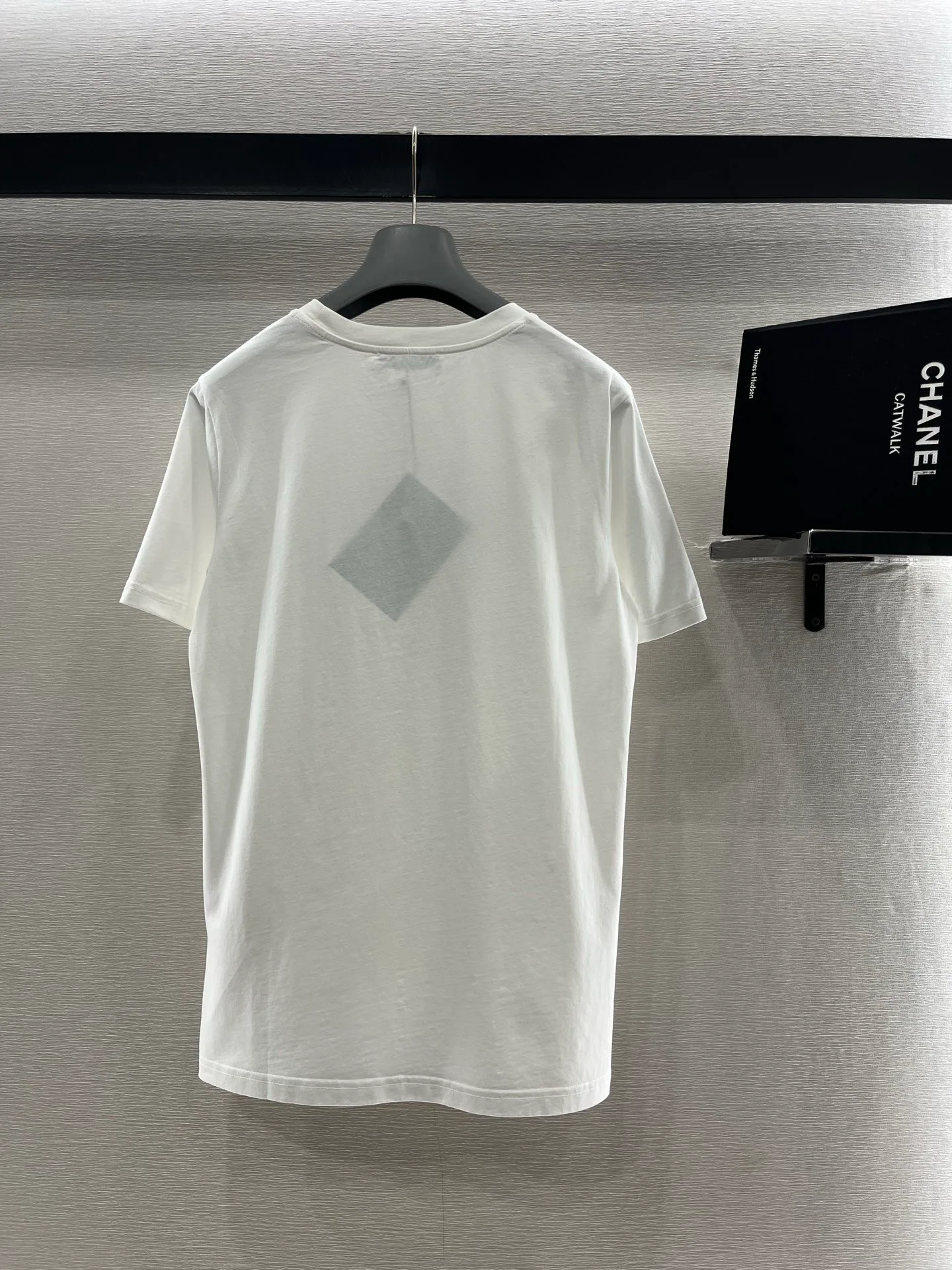 Футболки Женские Prada 1512389