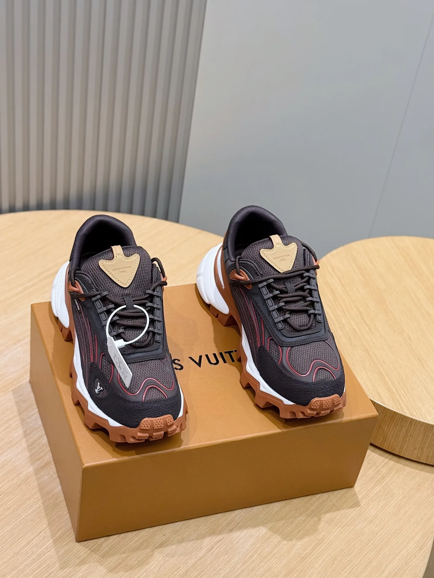 Кроссовки Мужские Louis Vuitton 11868030