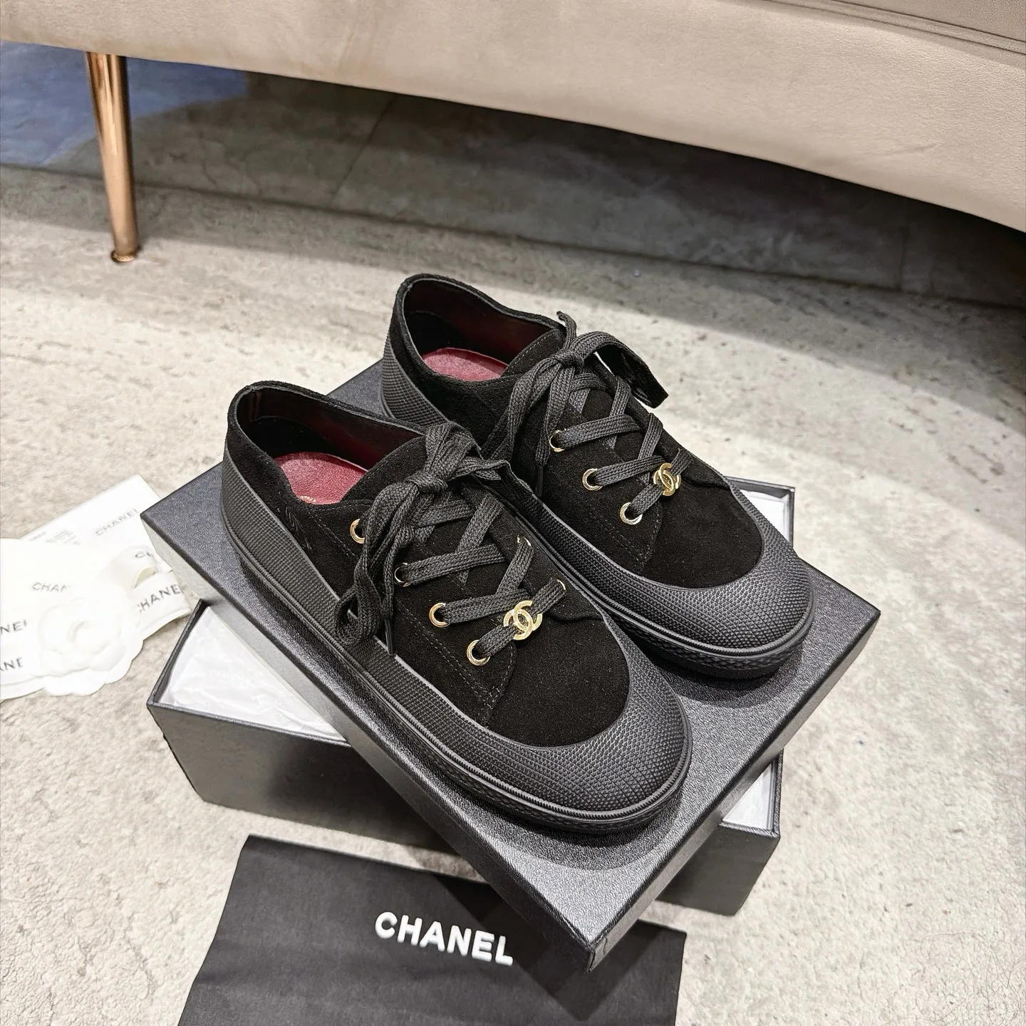 Кроссовки Женские Chanel 17933410