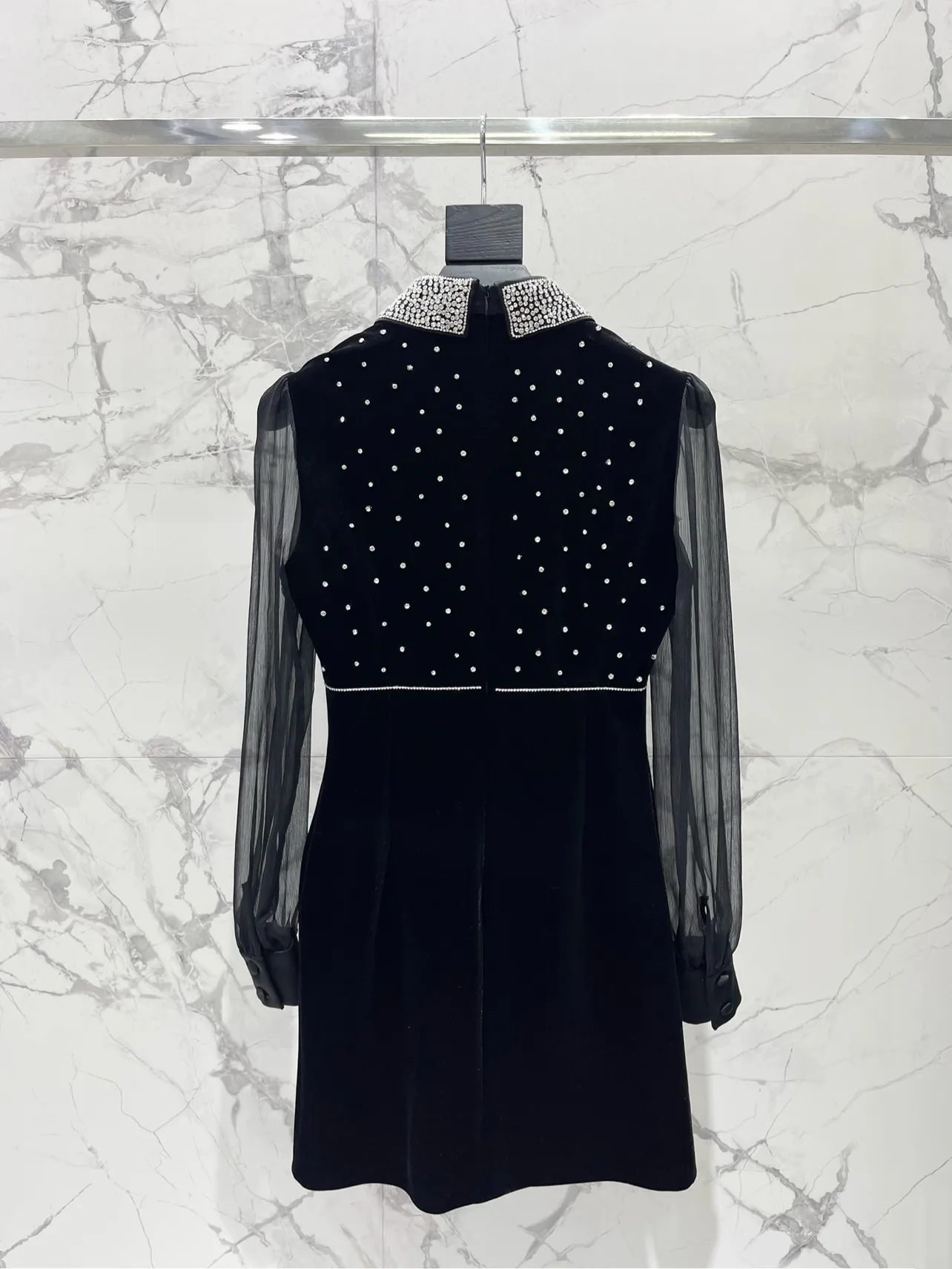 Платья Женские Saint Laurent 18527467