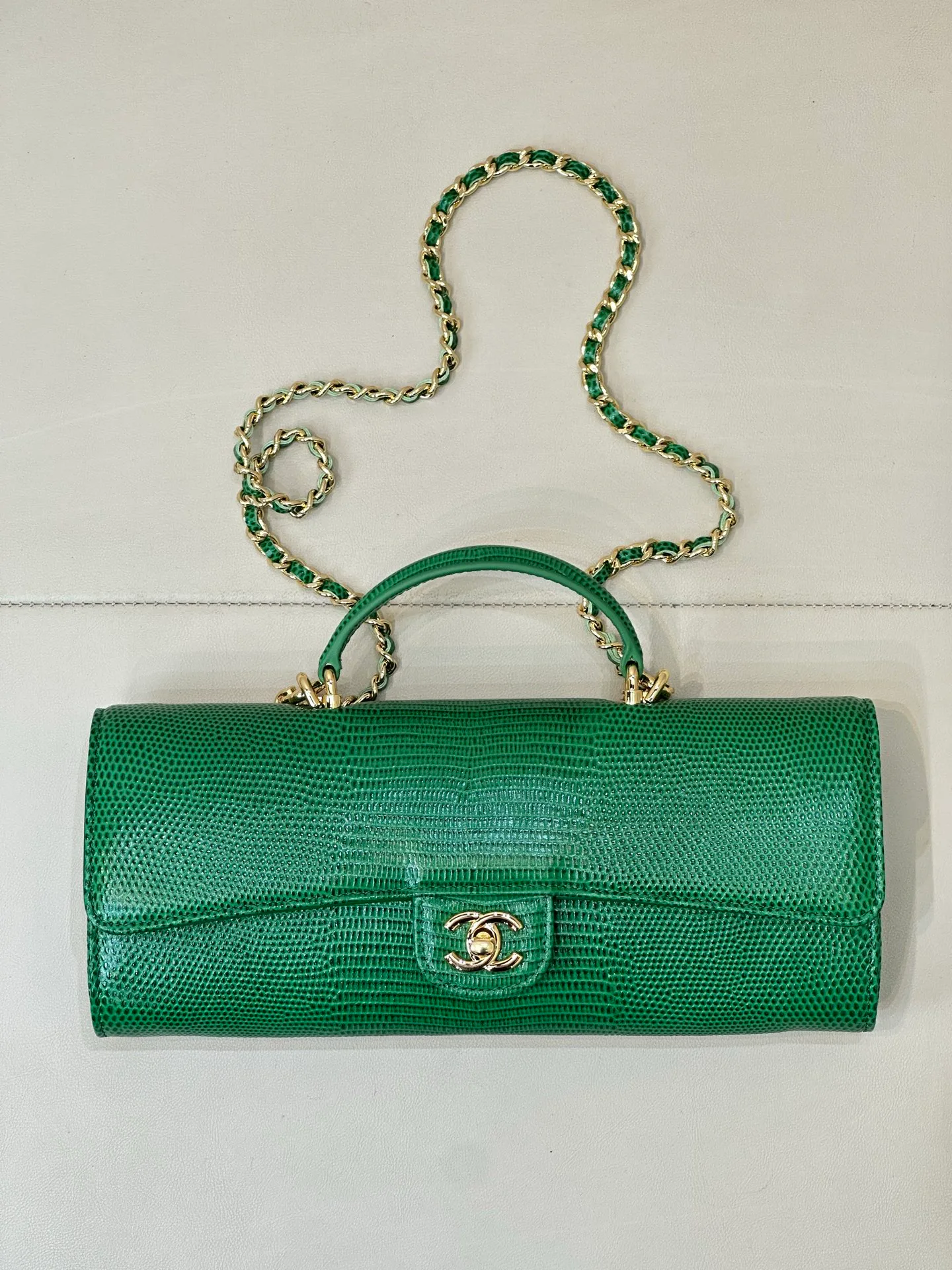 Классические Сумки Женские Chanel 17376130