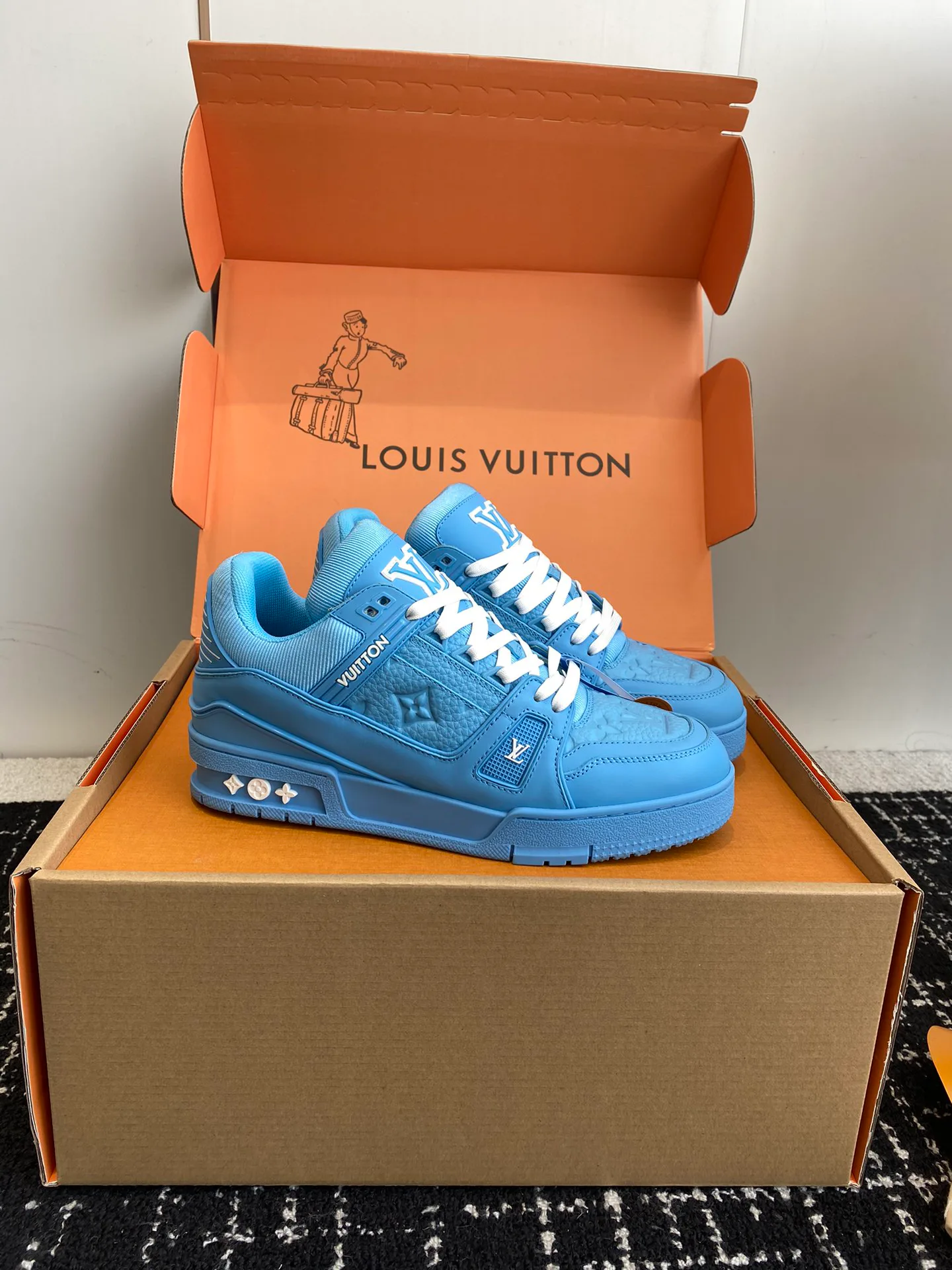 Кроссовки Женские Louis Vuitton 5790923