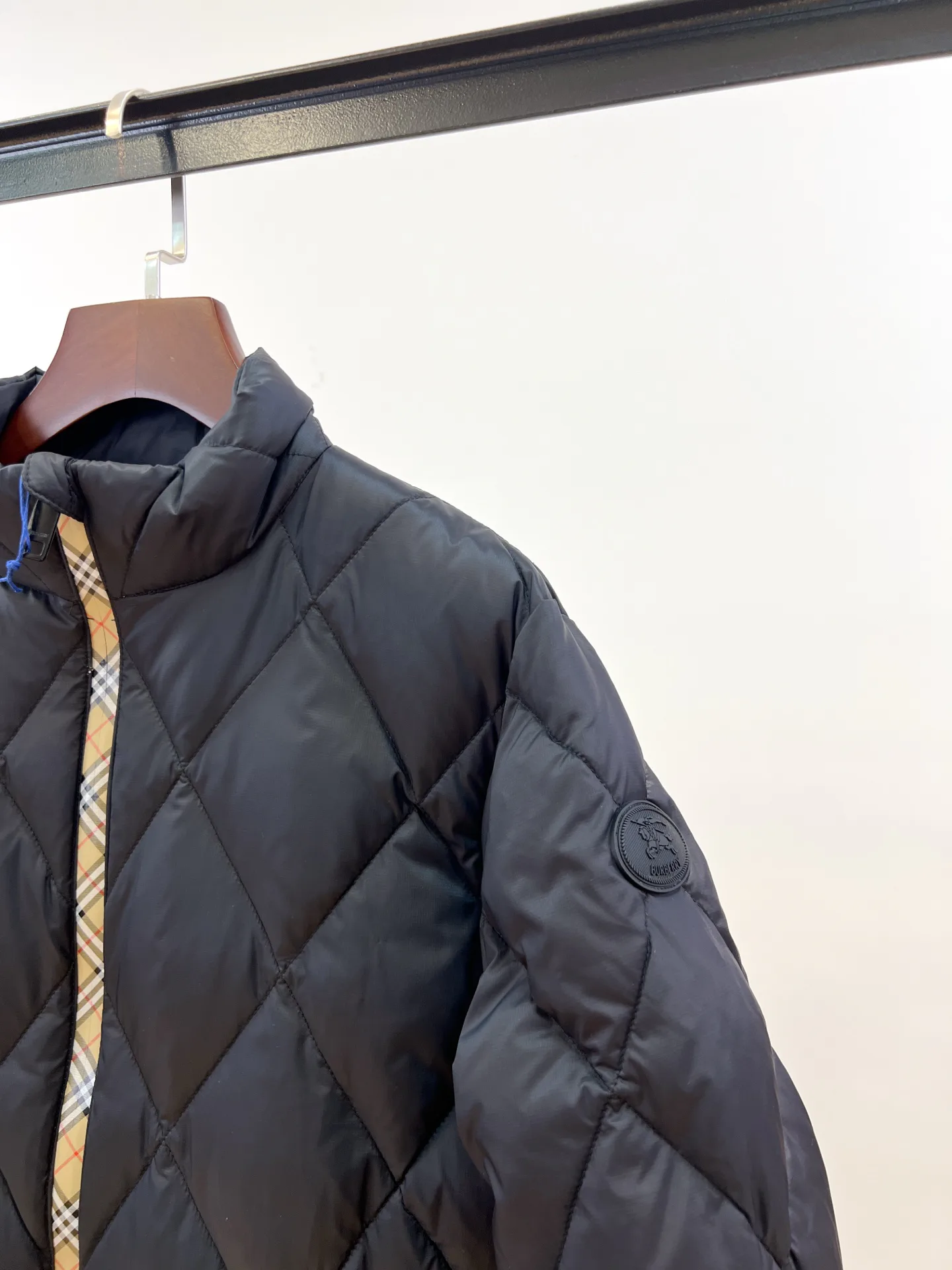 Куртки И Пуховики Женские Burberry 19702355