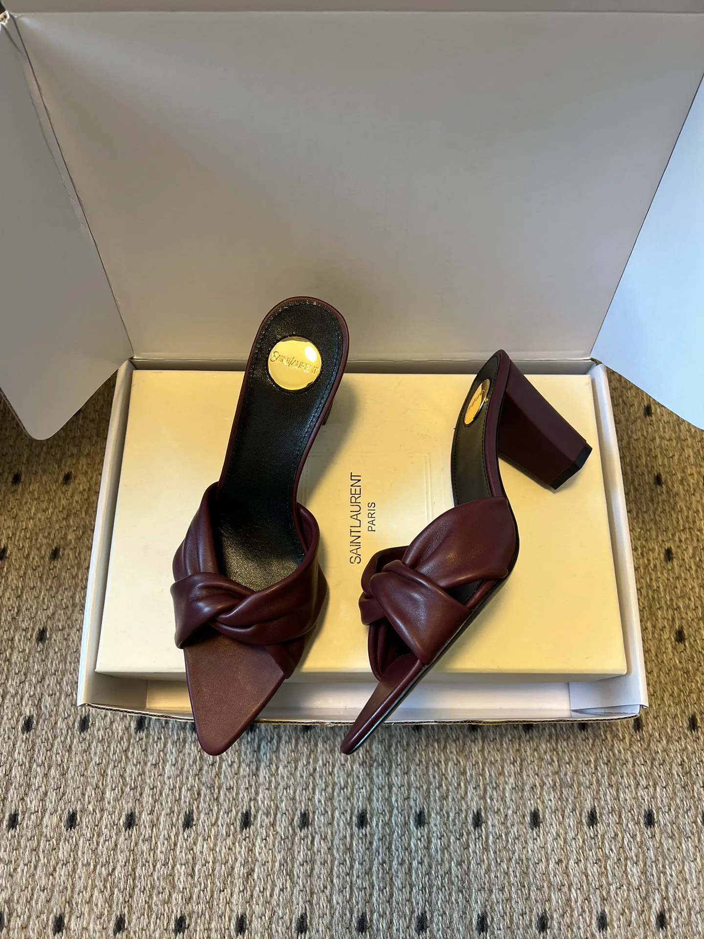 Босоножки Женские Saint Laurent 10835415