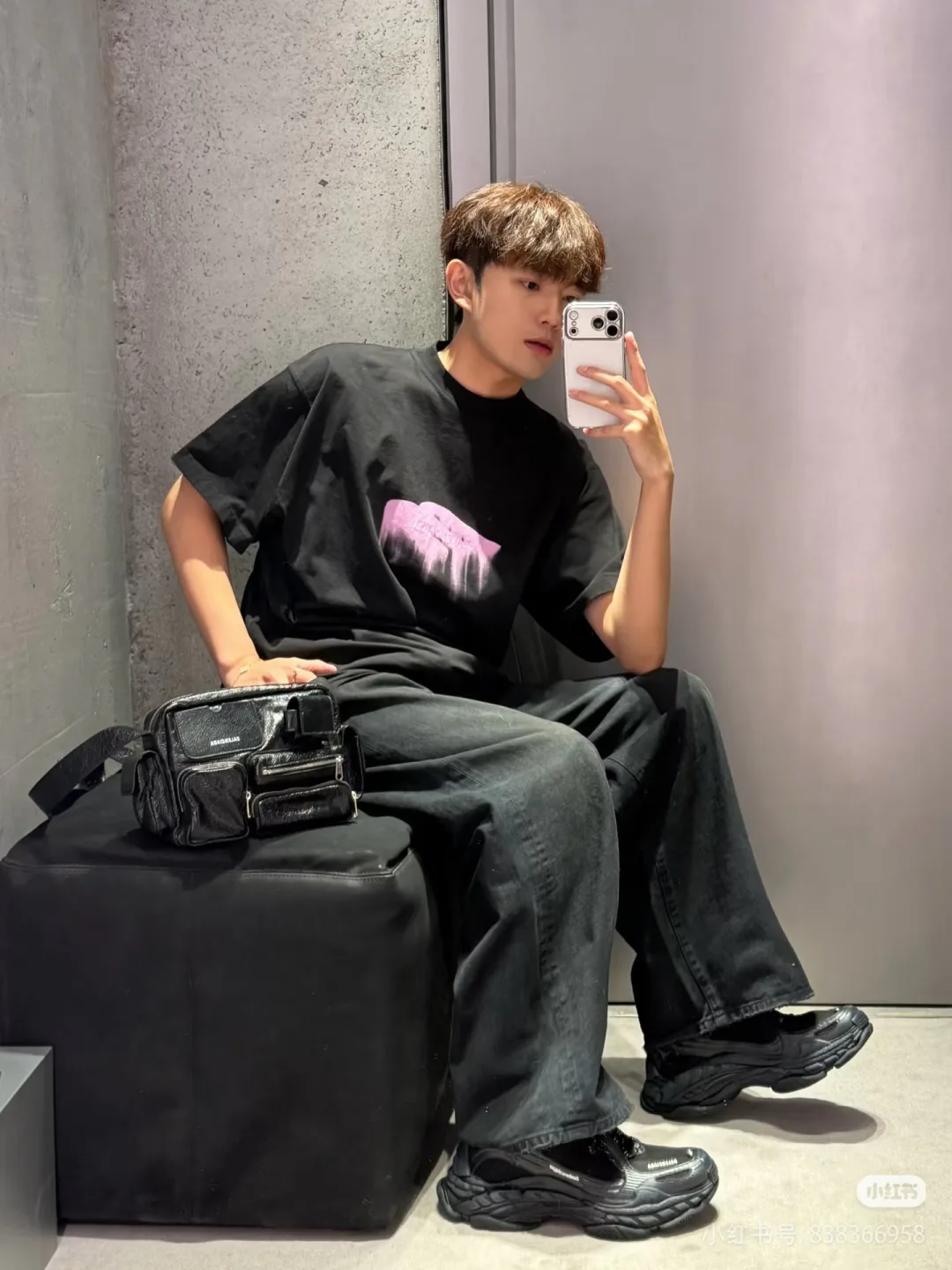 Футболки Мужские Balenciaga 12315875