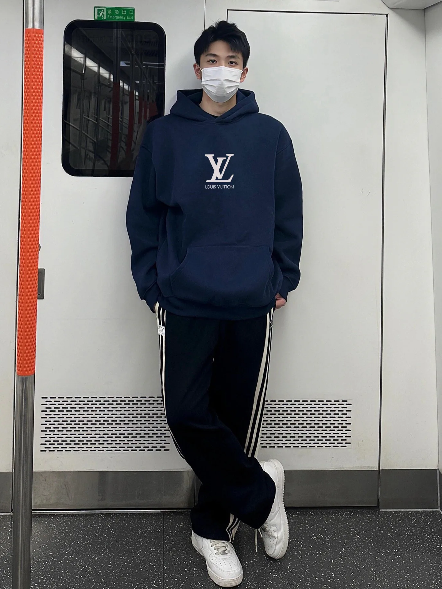 Свитшоты Женские Louis Vuitton 215821