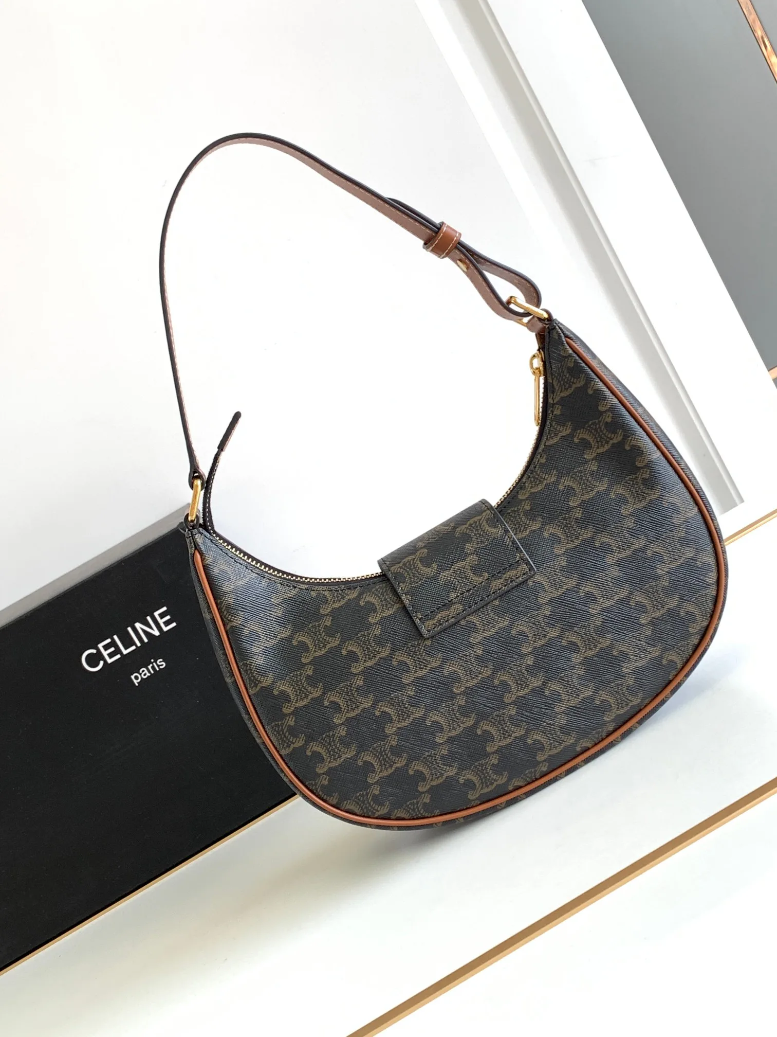 Классические Сумки Женские Celine 11488669