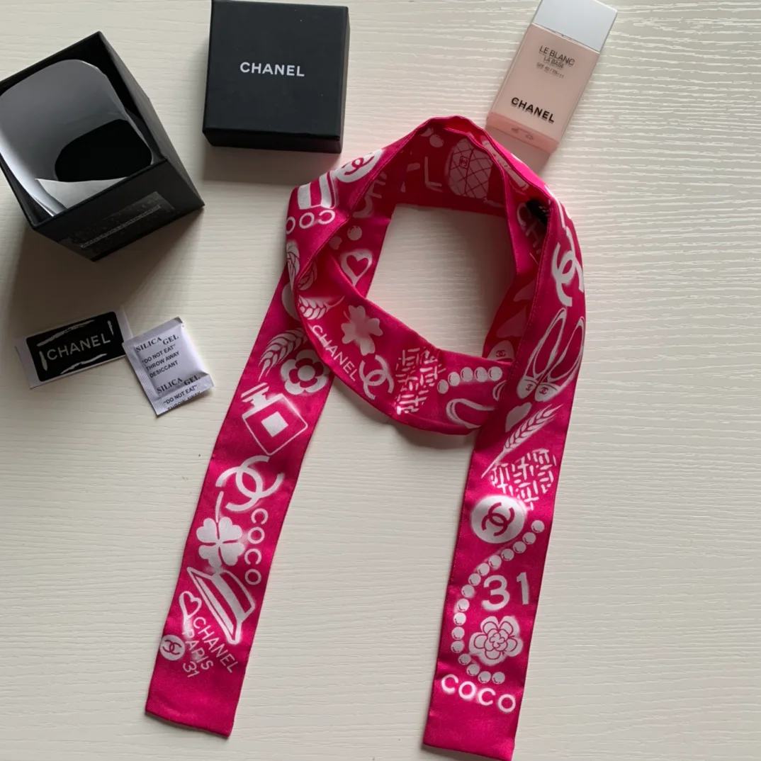 Платки Chanel 6874518