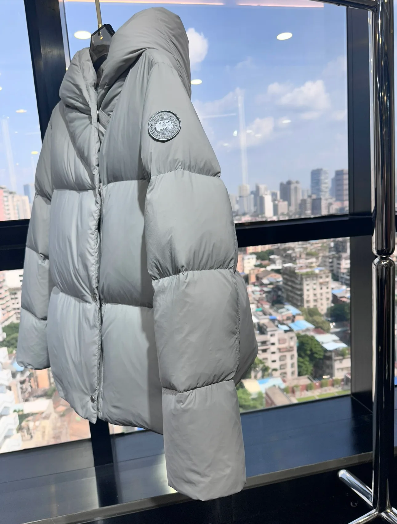 Куртки И Пуховики Женские Canada Goose 18099858