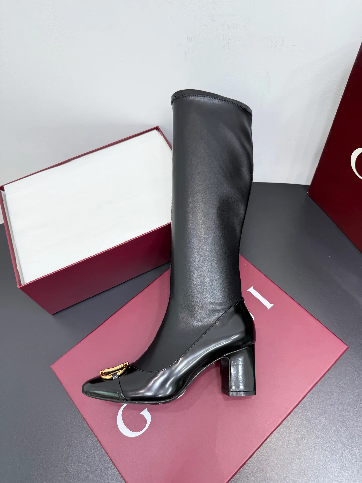 Сапоги Женские Gucci 19029245
