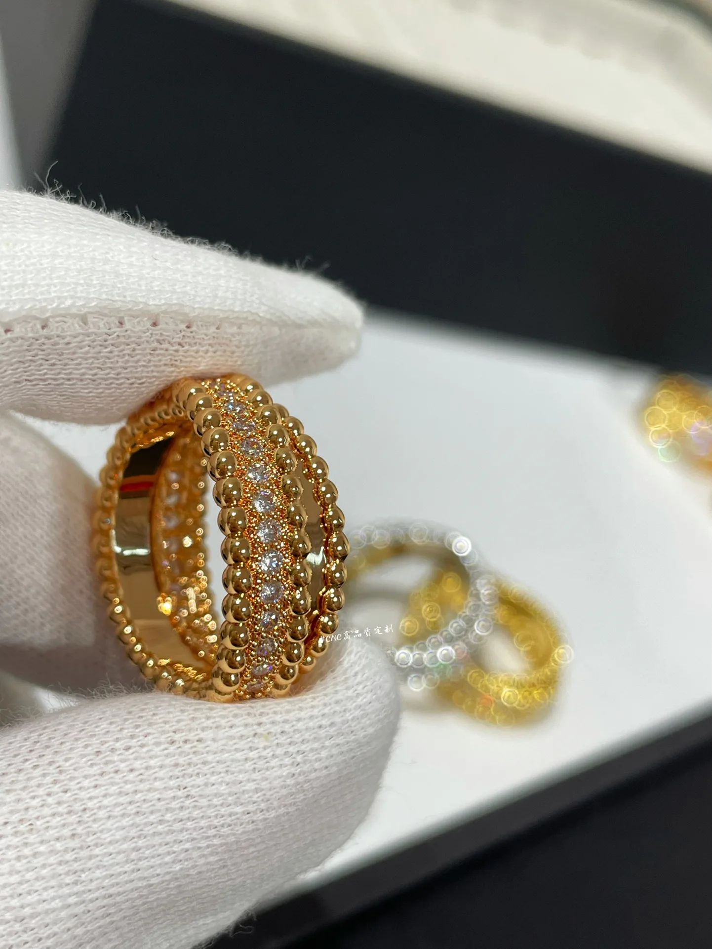 Бижутерия Van Cleef & Arpels 4202