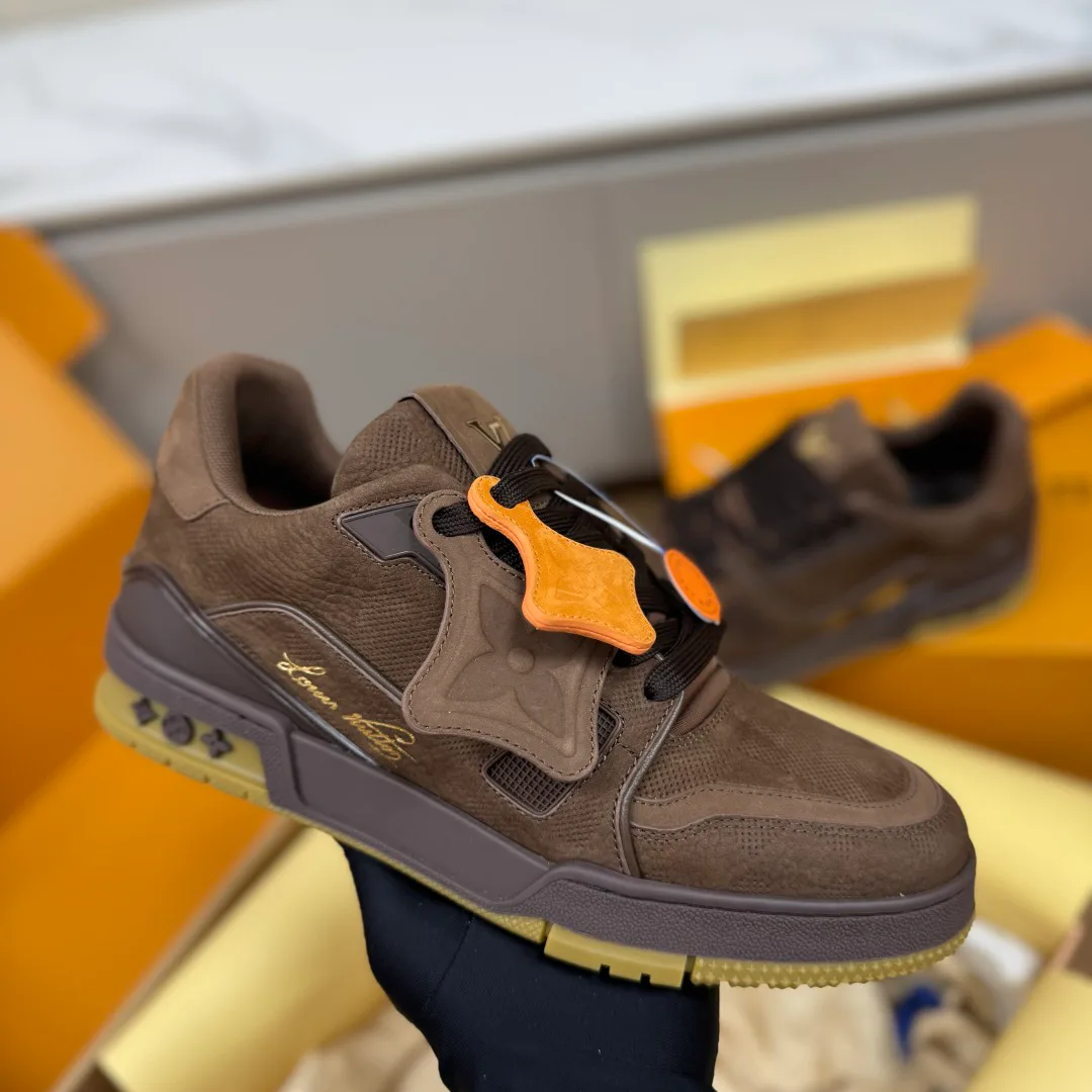 Кроссовки Мужские Louis Vuitton 2405198