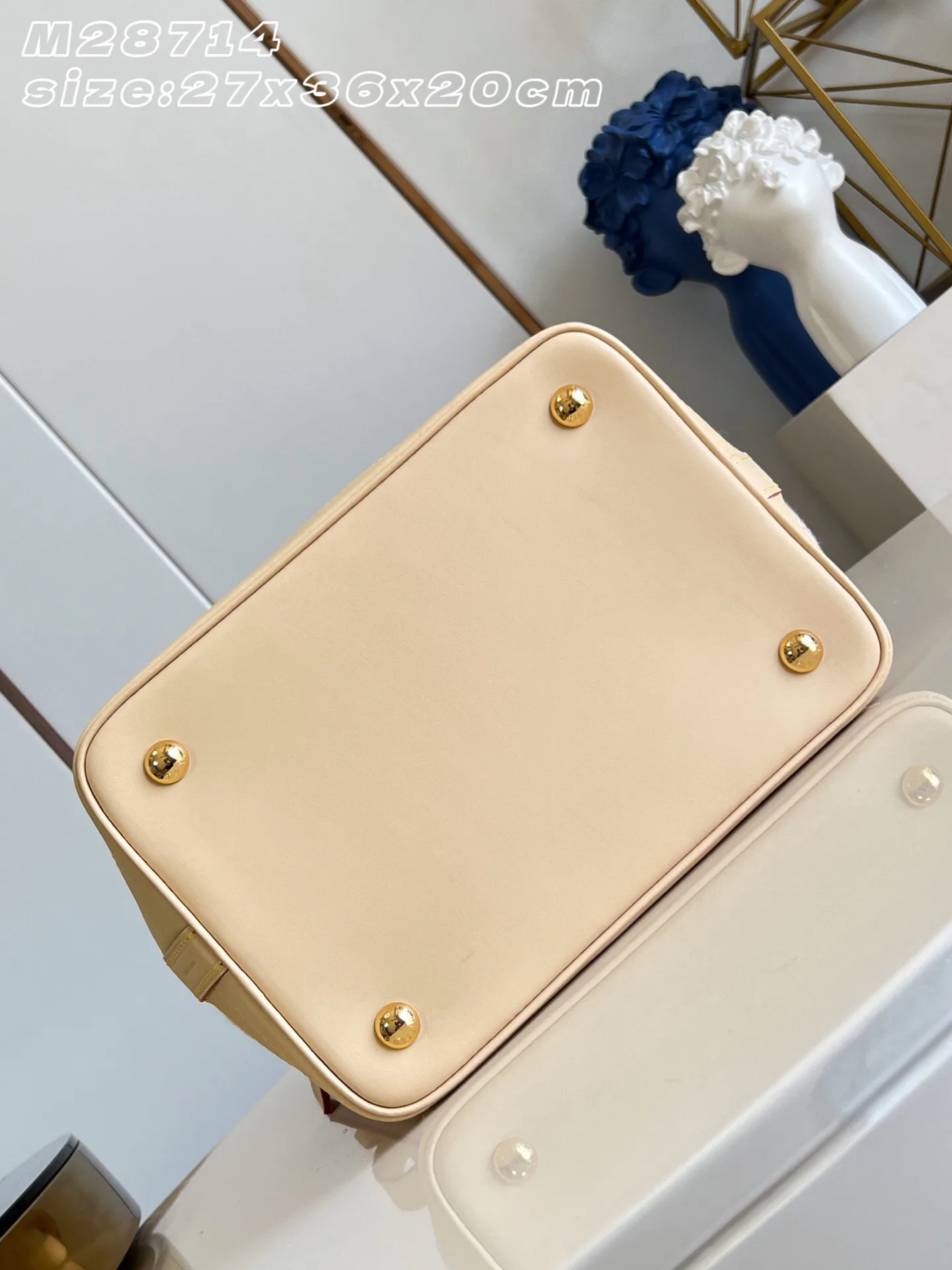 Классические Сумки Женские Louis Vuitton 17454391