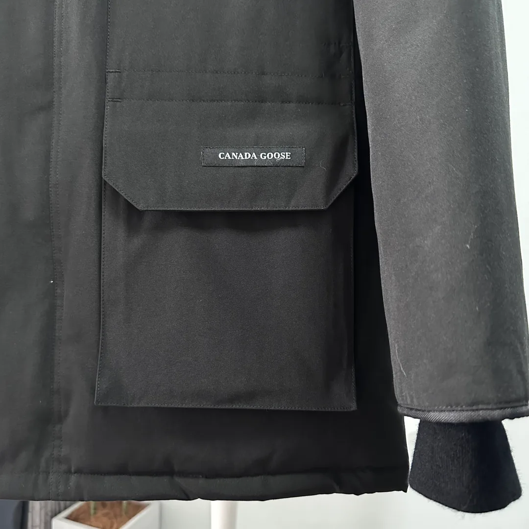 Куртки И Пуховики Женские Canada Goose 7364362