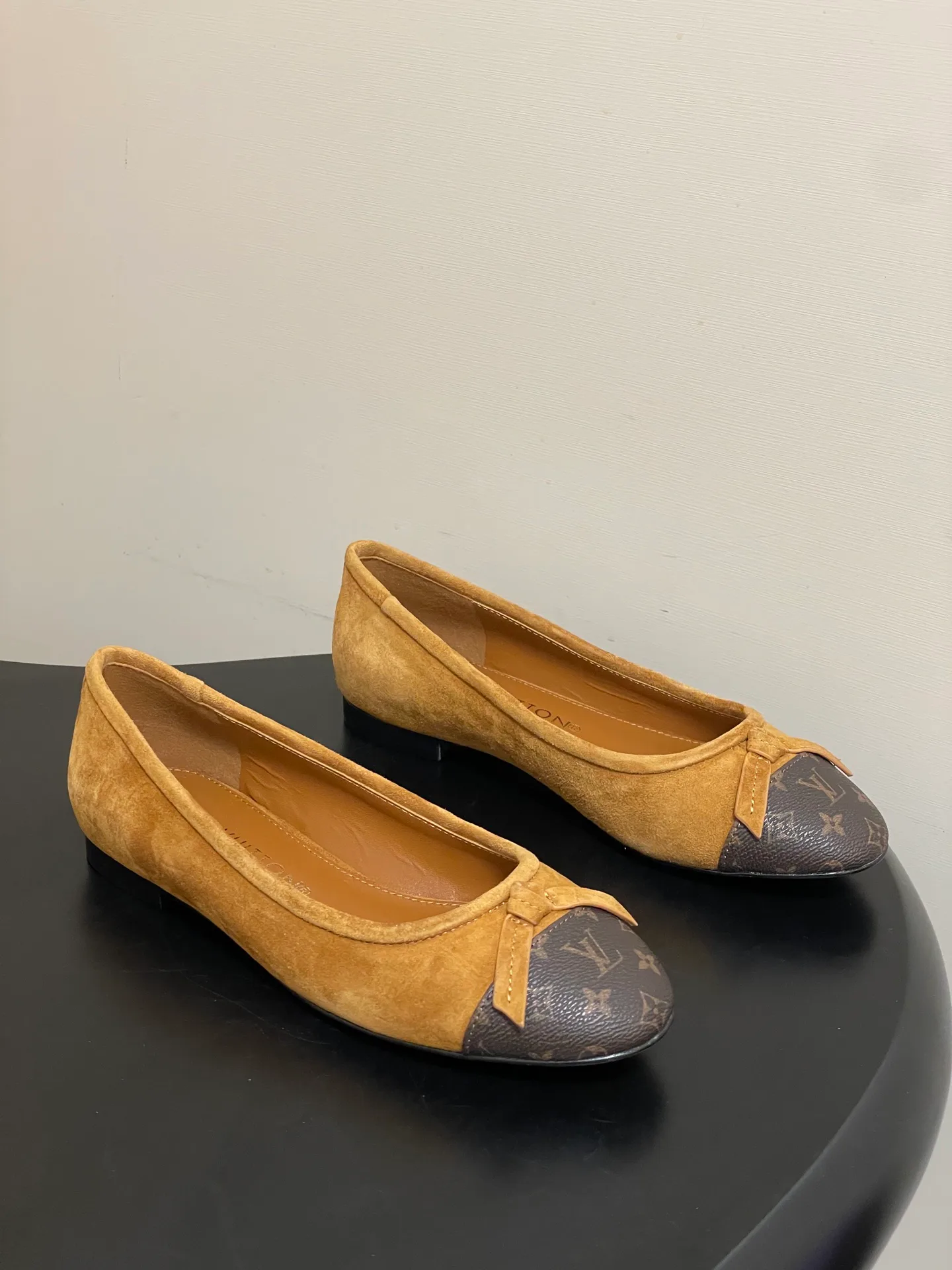 Балетки Женские Louis Vuitton 11578970